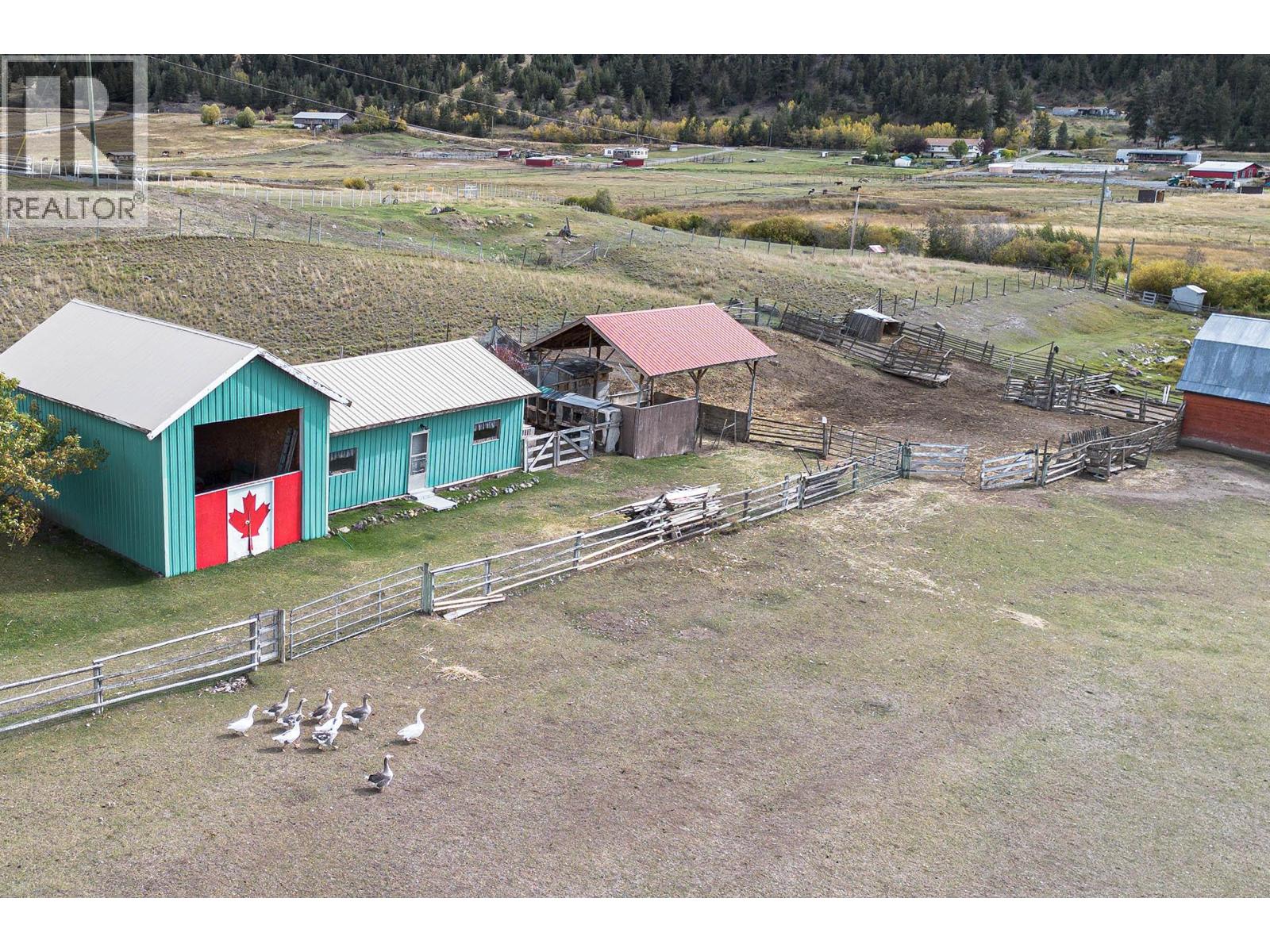 7480 West Subdivision Road, Clinton, British Columbia  V0K 1K0 - Photo 36 - 10375241