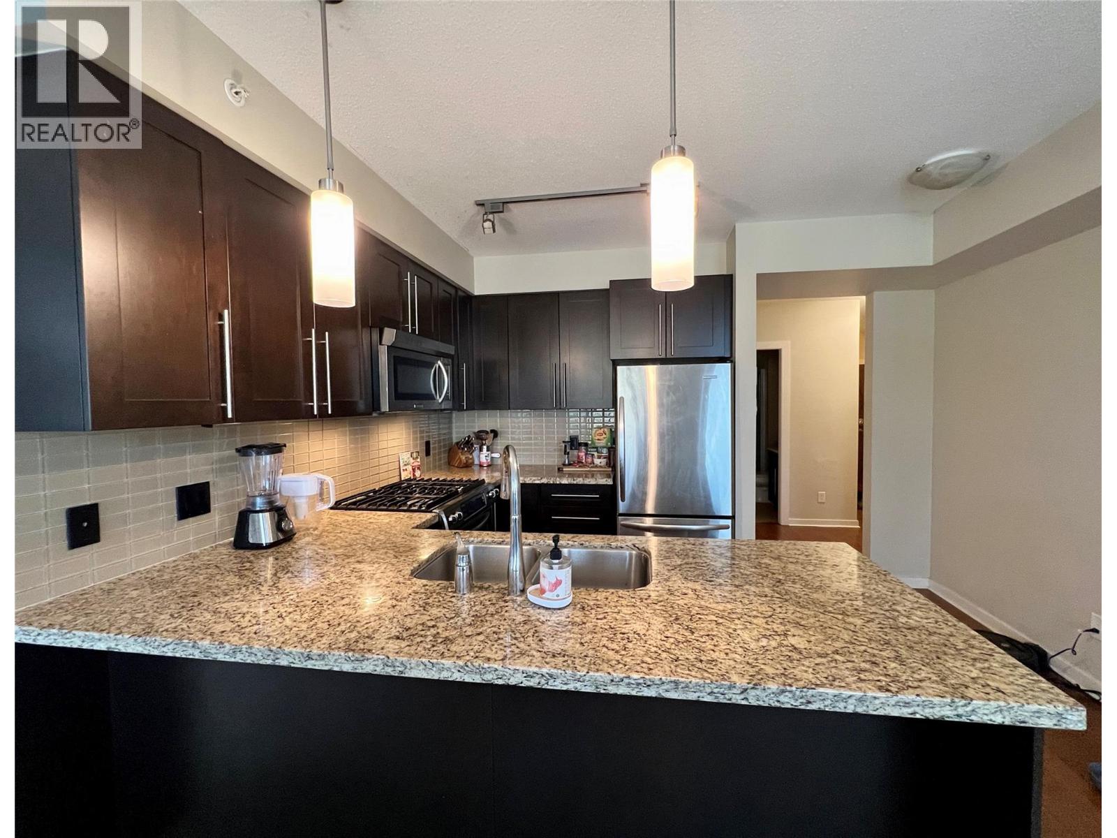 1075 Sunset Drive Unit# 1803, Kelowna, British Columbia  V1Y 9Y9 - Photo 8 - 10375191