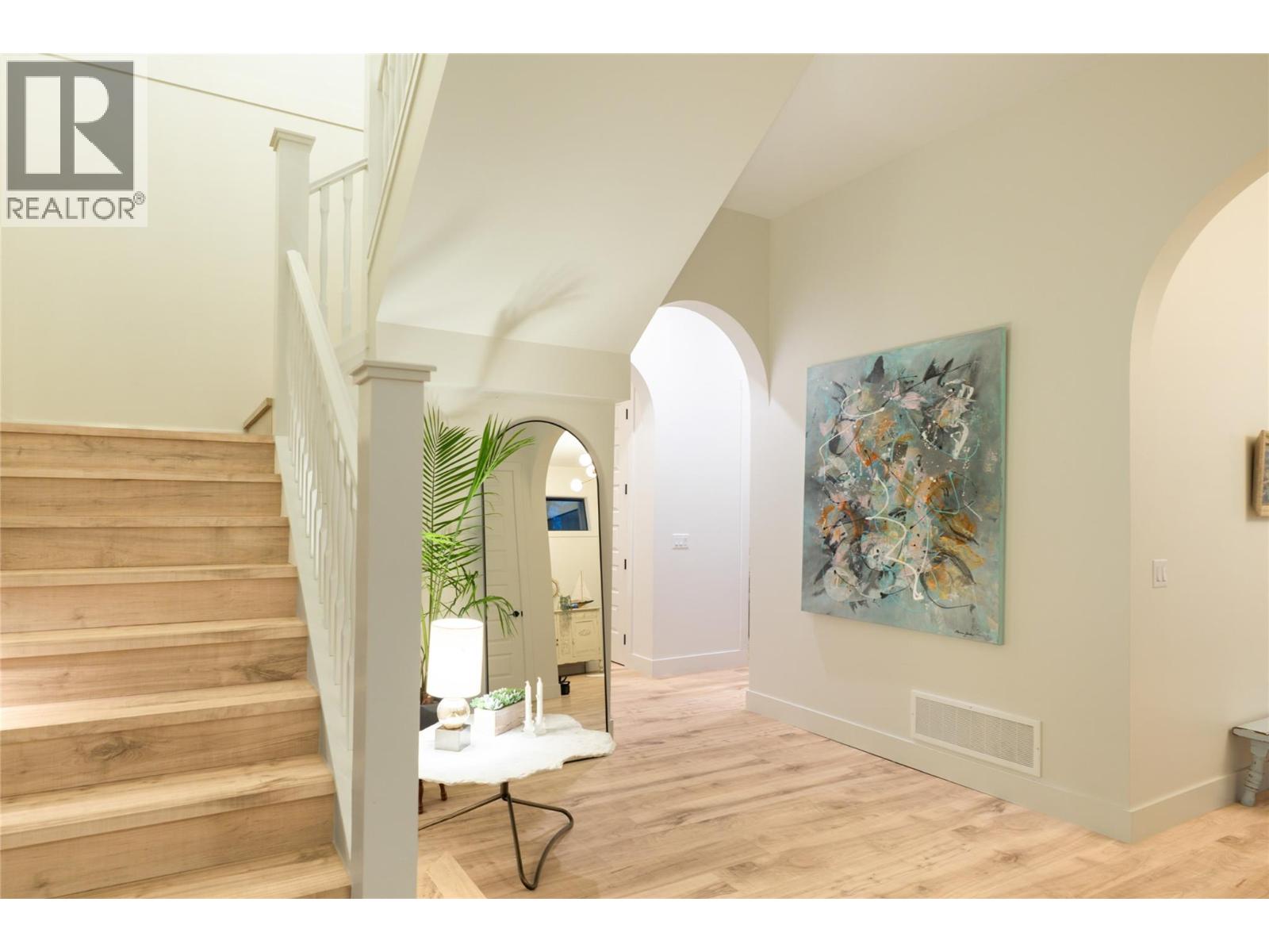 2053 Long Street, Kelowna, British Columbia  V1Y 1L3 - Photo 12 - 10373676