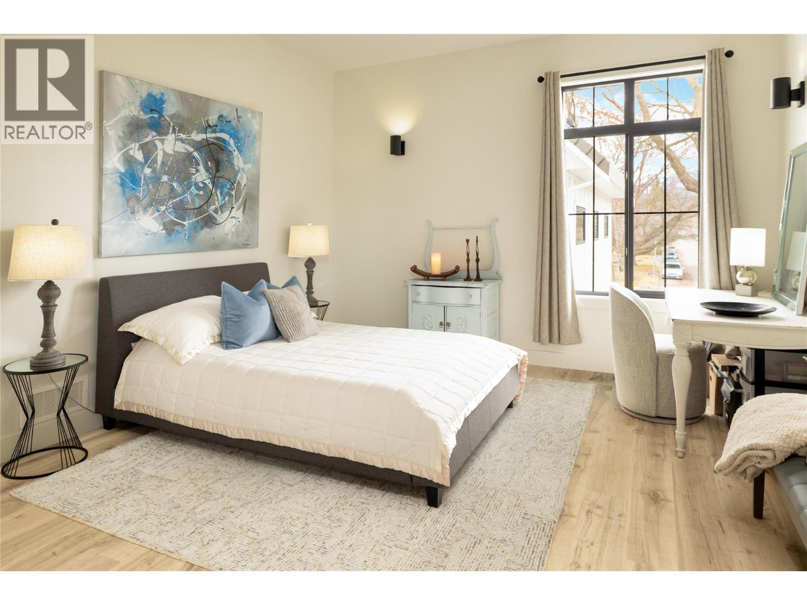 2053 Long Street, Kelowna, British Columbia  V1Y 1L3 - Photo 33 - 10373676