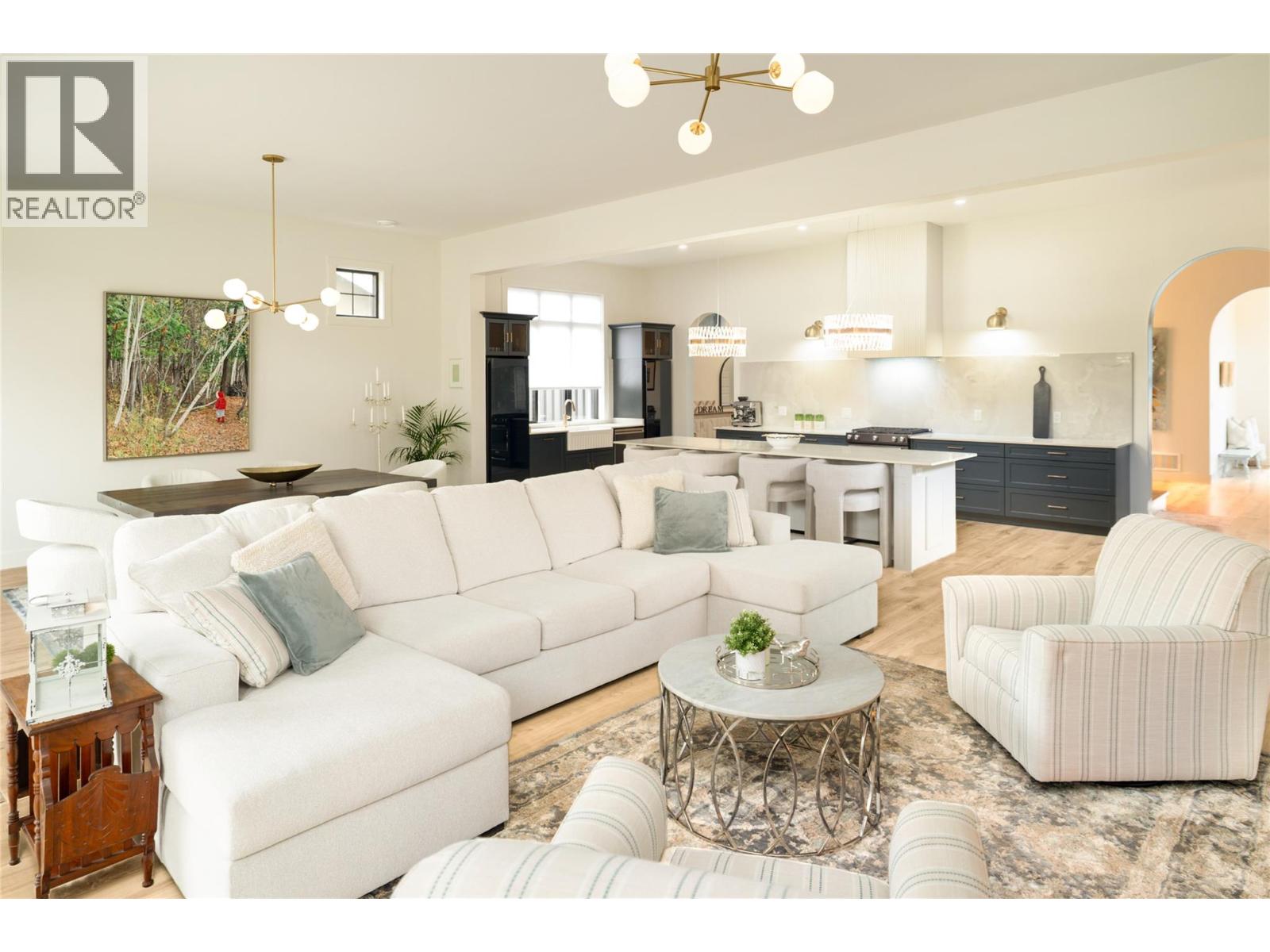 2053 Long Street, Kelowna, British Columbia  V1Y 1L3 - Photo 7 - 10373676