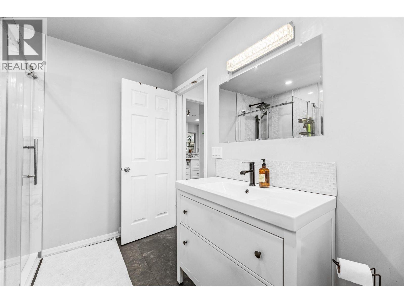 13614 Spencer Avenue, Summerland, British Columbia  V0H 1Z0 - Photo 18 - 10374688