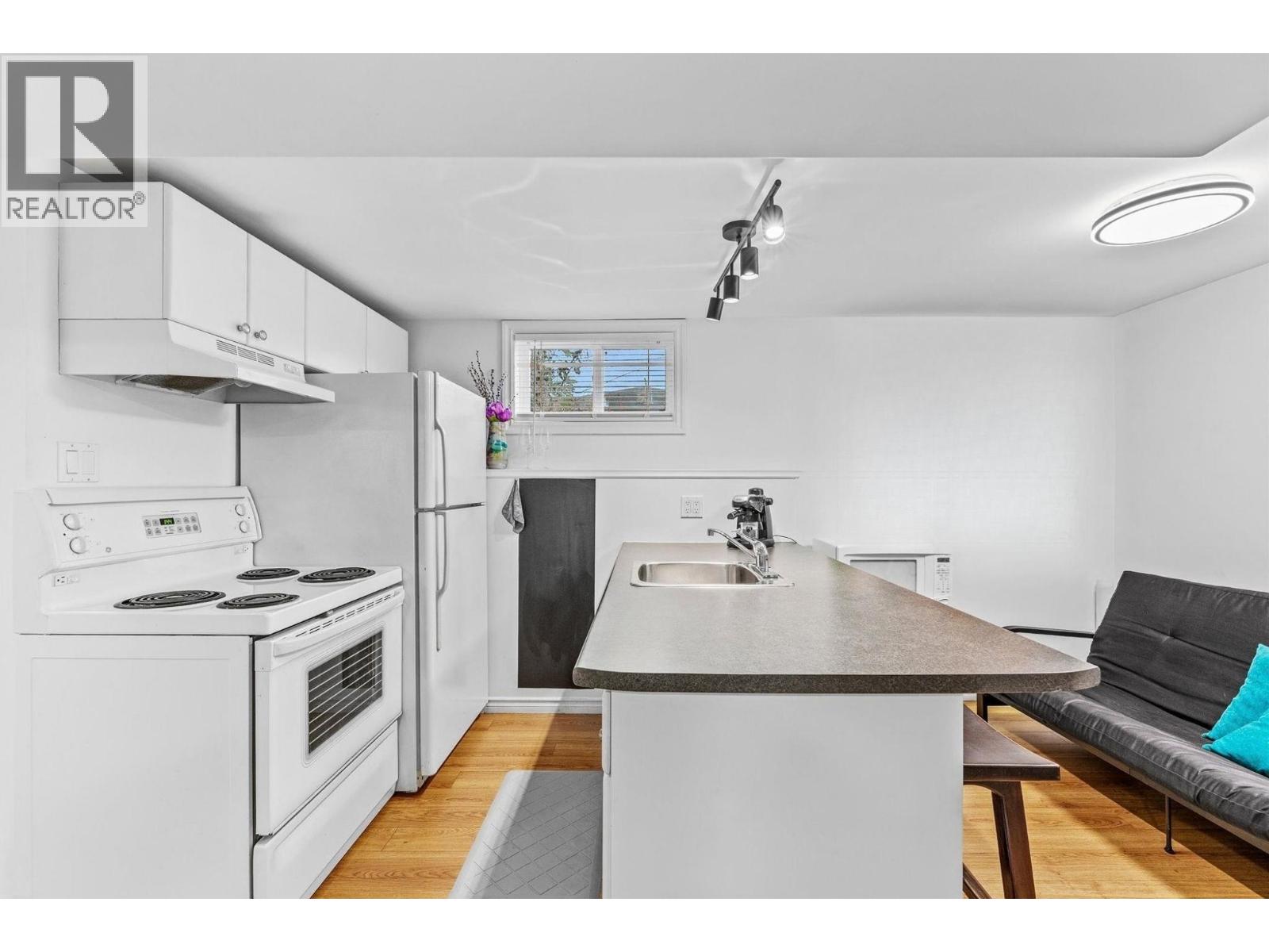 13614 Spencer Avenue, Summerland, British Columbia  V0H 1Z0 - Photo 26 - 10374688