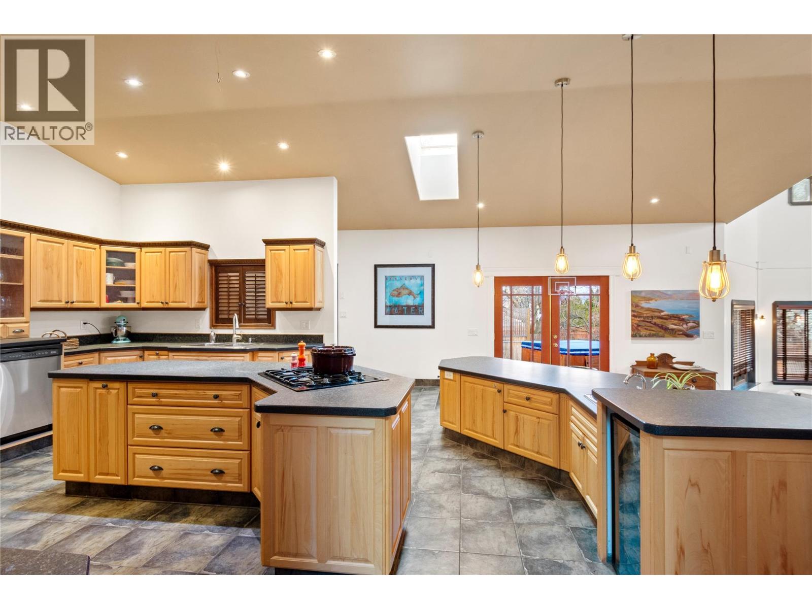 335 Middle Bench Road, Penticton, British Columbia  V2A 8S8 - Photo 10 - 10374887