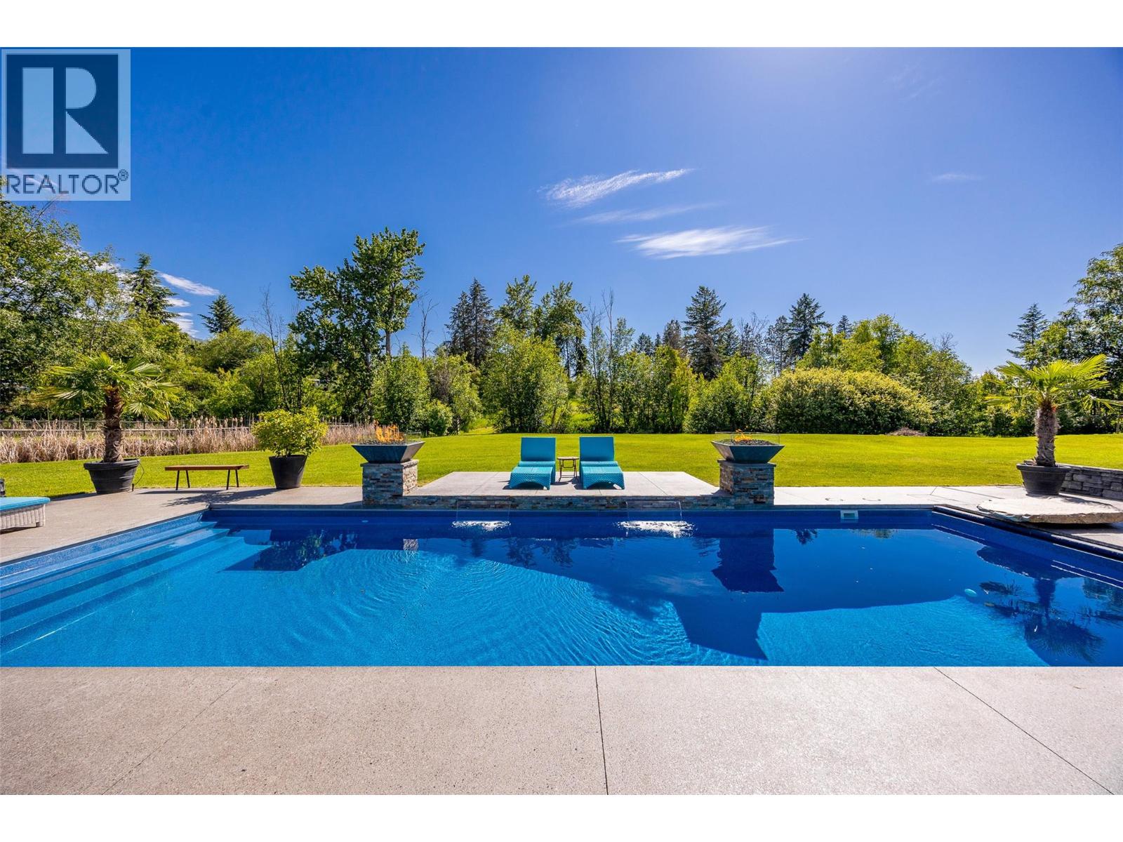 4284 Jaud Road, Kelowna, British Columbia  V1W 4C5 - Photo 34 - 10374243