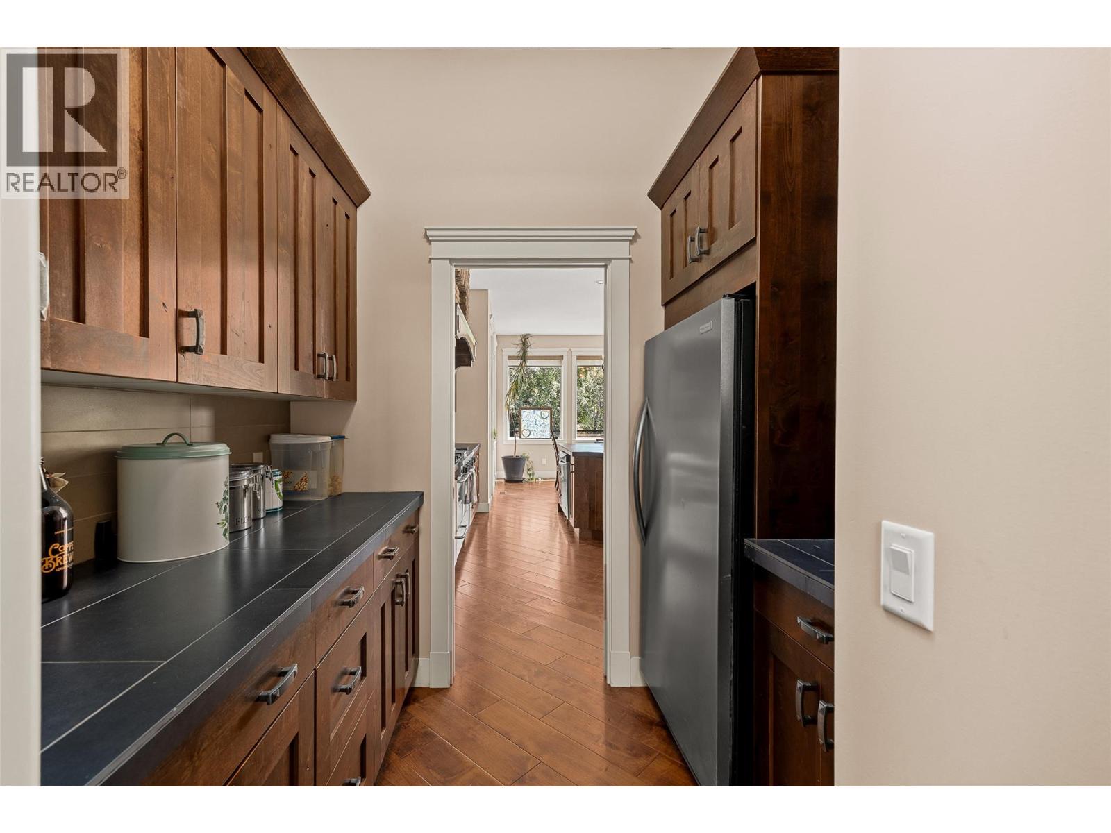 4284 Jaud Road, Kelowna, British Columbia  V1W 4C5 - Photo 54 - 10374243