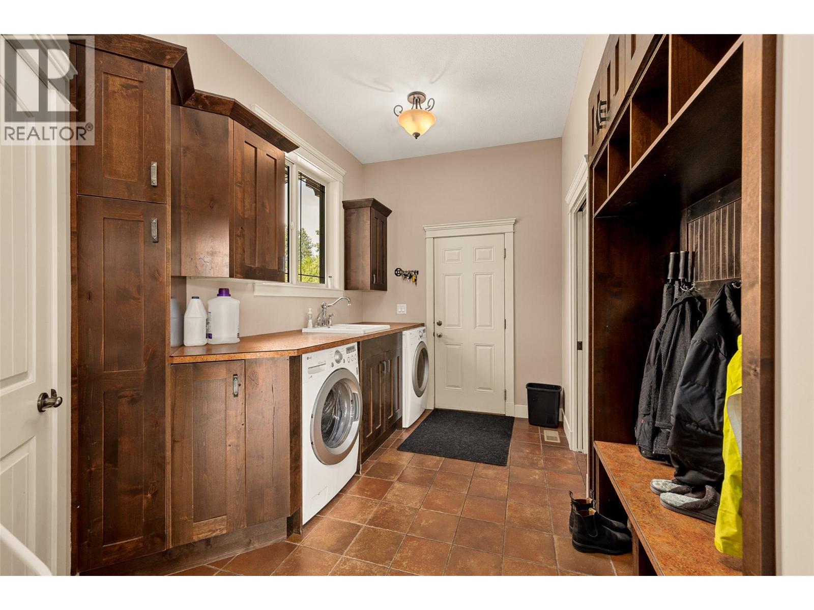 4284 Jaud Road, Kelowna, British Columbia  V1W 4C5 - Photo 64 - 10374243