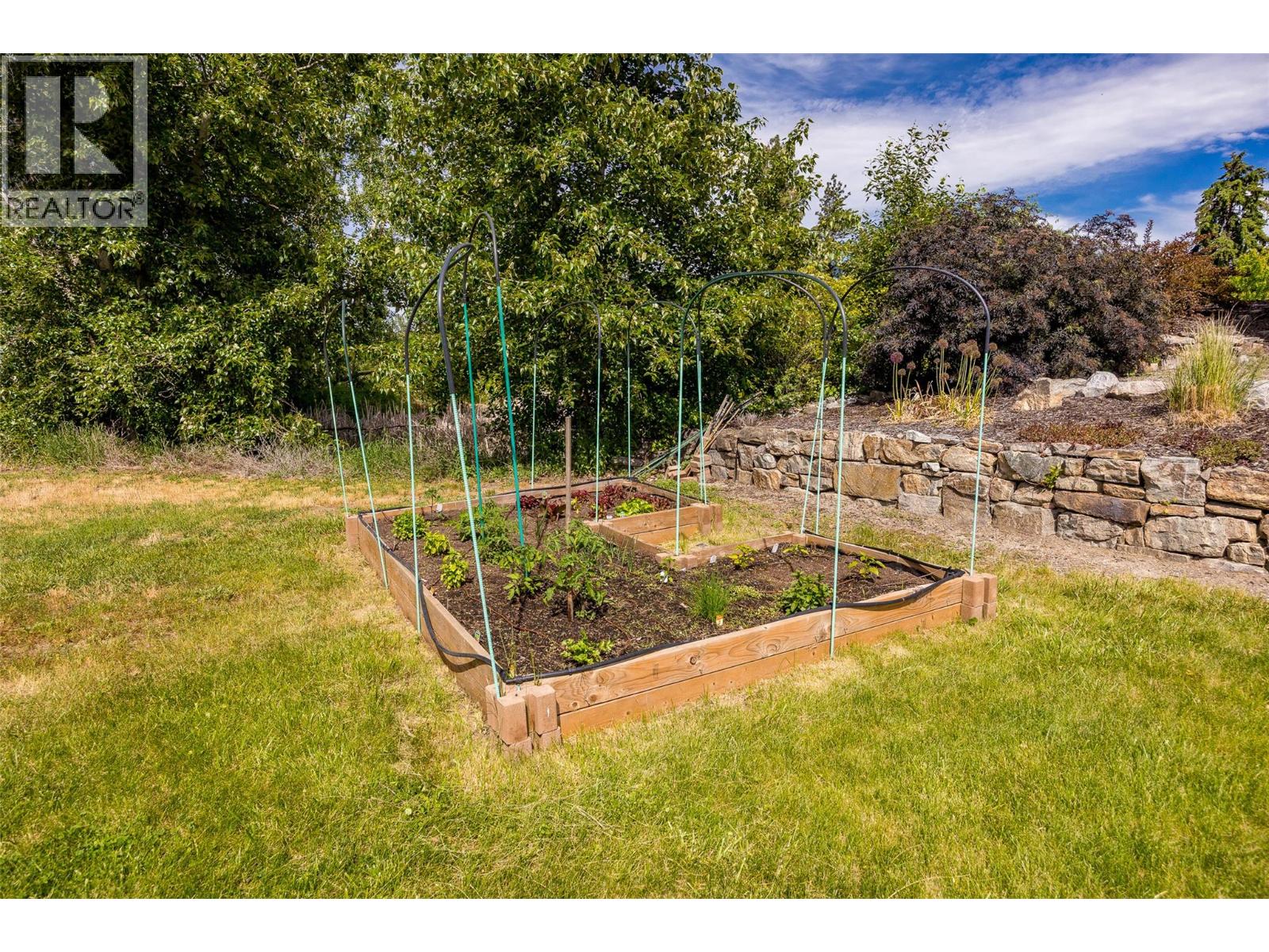 4284 Jaud Road, Kelowna, British Columbia  V1W 4C5 - Photo 71 - 10374243