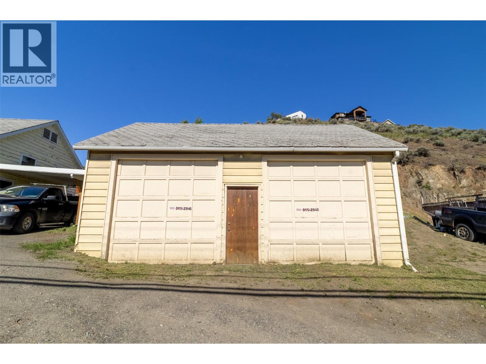 2042 Westsyde Road, Kamloops, British Columbia  V2B 7C2 - Photo 7 - 10375259