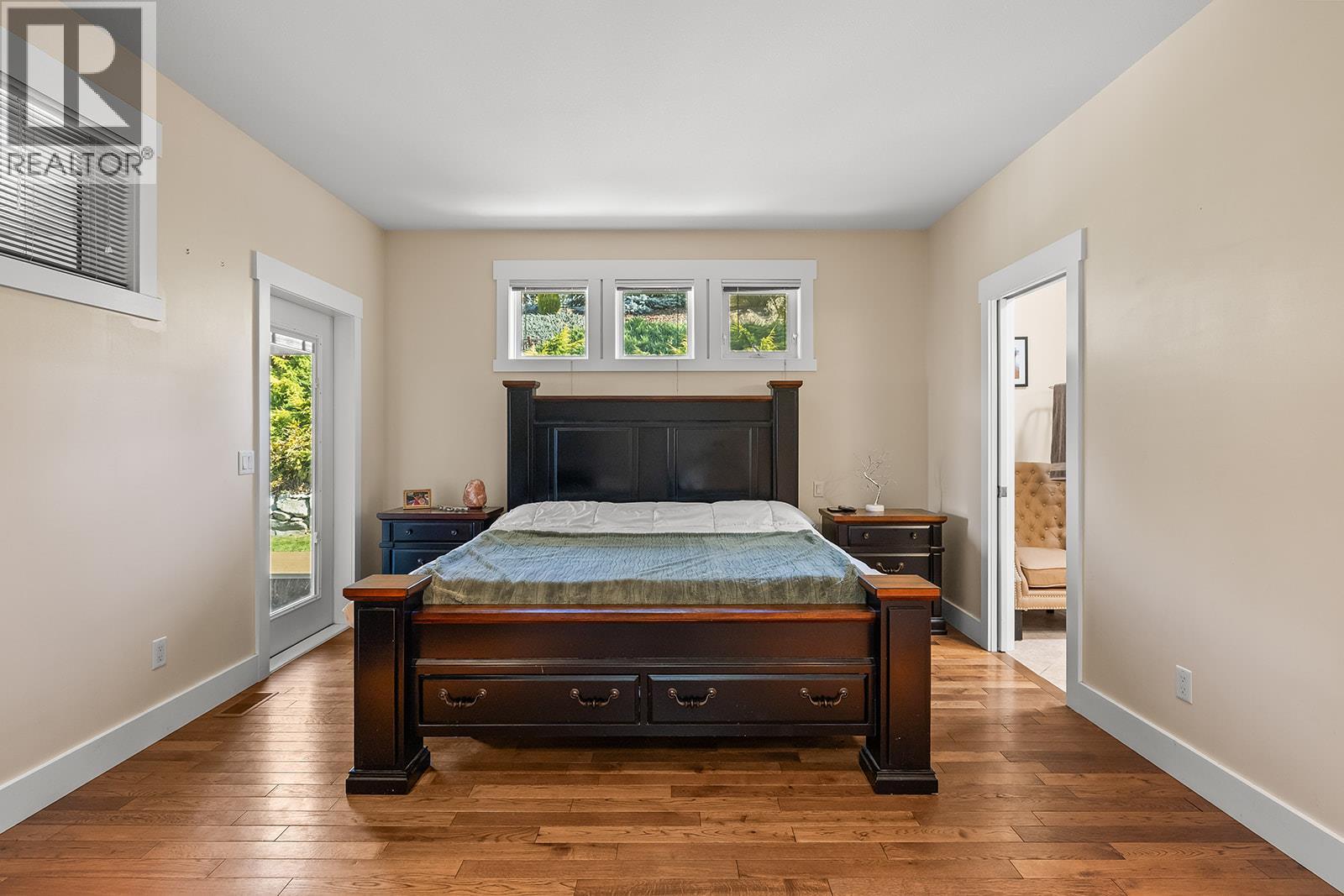 3431 Camelback Drive, Kelowna, British Columbia  V1Z 8A8 - Photo 32 - 10375084