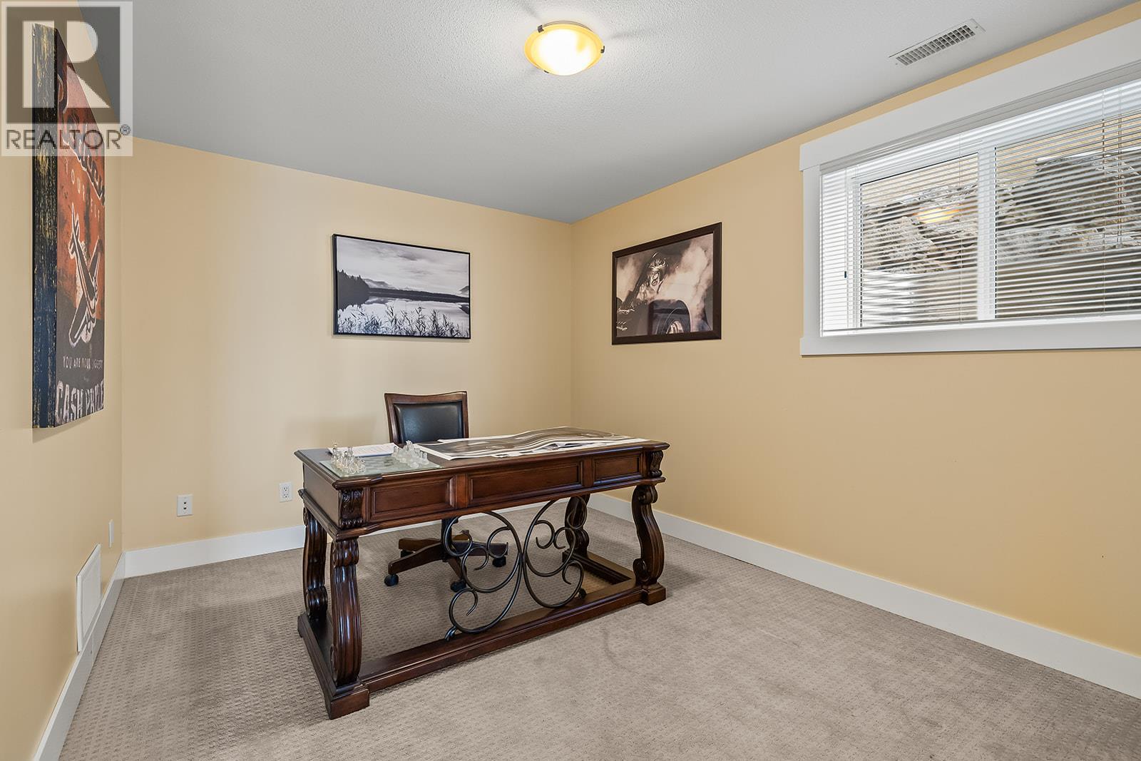 3431 Camelback Drive, Kelowna, British Columbia  V1Z 8A8 - Photo 41 - 10375084
