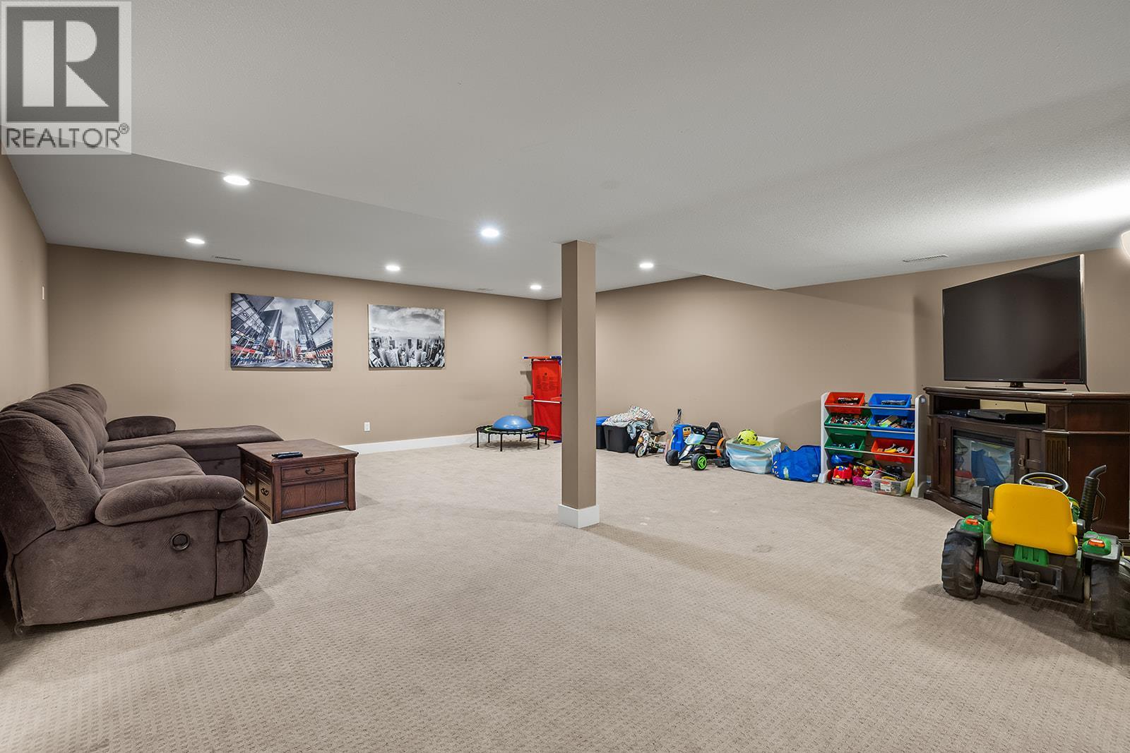 3431 Camelback Drive, Kelowna, British Columbia  V1Z 8A8 - Photo 42 - 10375084