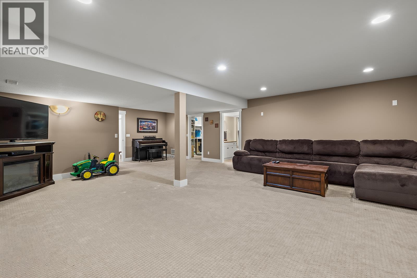 3431 Camelback Drive, Kelowna, British Columbia  V1Z 8A8 - Photo 43 - 10375084