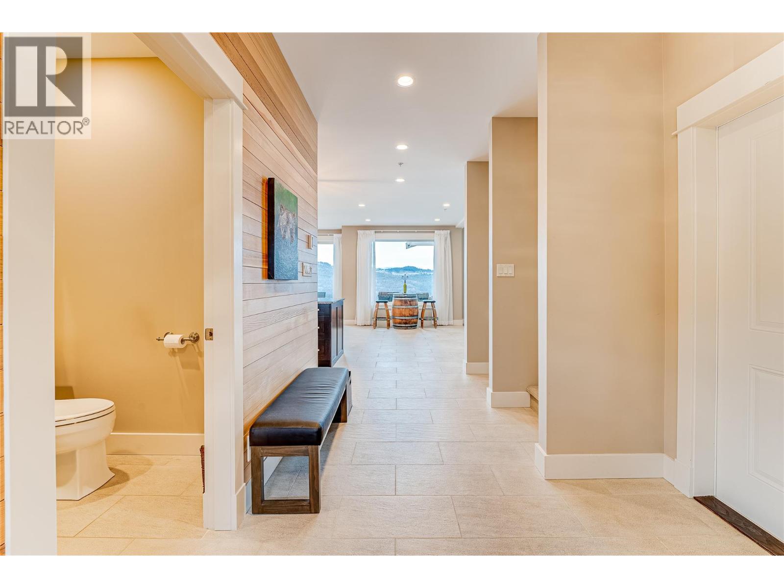 8844 Hampshire Crescent, Vernon, British Columbia  V1H 2K9 - Photo 4 - 10374469