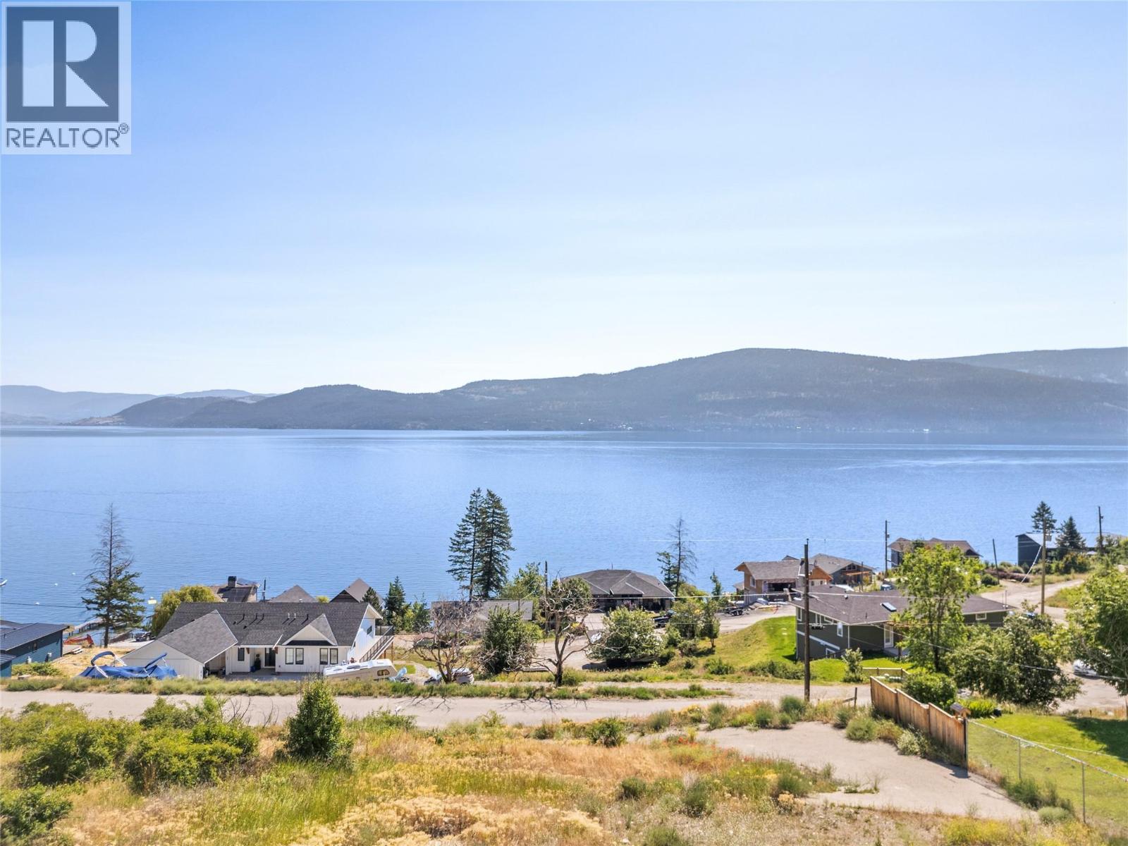 74 Elliott Road, Vernon, British Columbia  V1H 2E4 - Photo 2 - 10375274