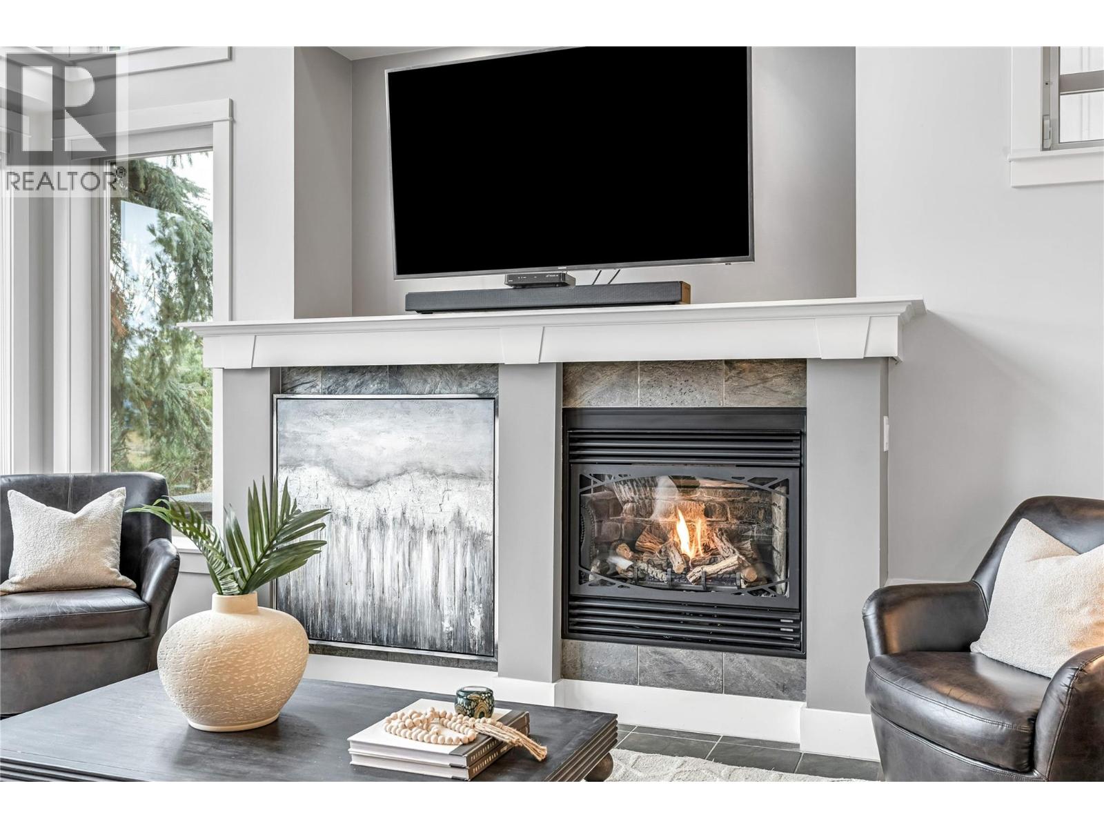 420 Niblick Court, Vernon, British Columbia  V1H 1V6 - Photo 6 - 10375151