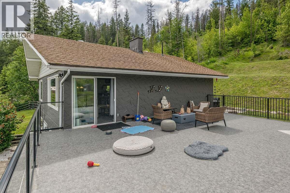 3304 White Lake Road, White Lake, British Columbia  V0E 2W1 - Photo 25 - 10375250