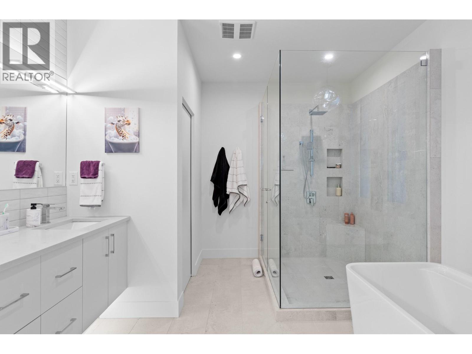 444 Sarsons Road, Kelowna, British Columbia  V1W 1C2 - Photo 30 - 10374873