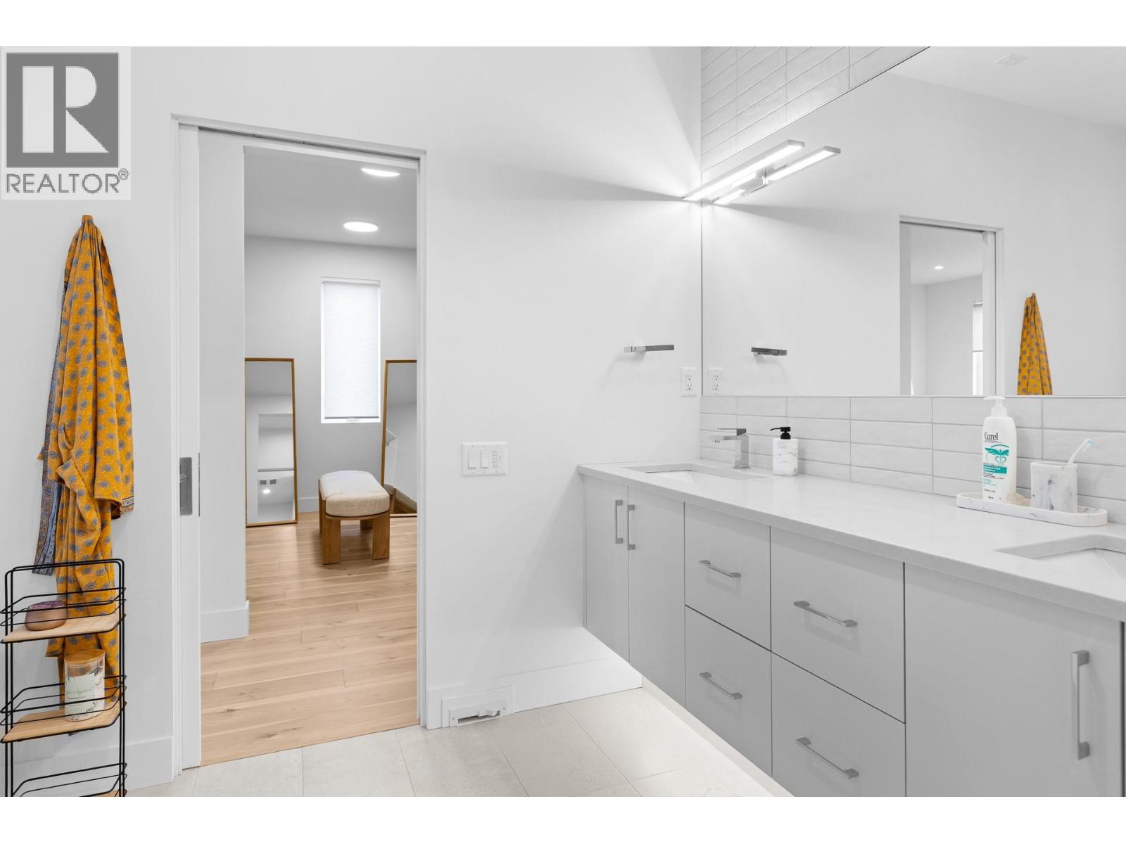 444 Sarsons Road, Kelowna, British Columbia  V1W 1C2 - Photo 31 - 10374873