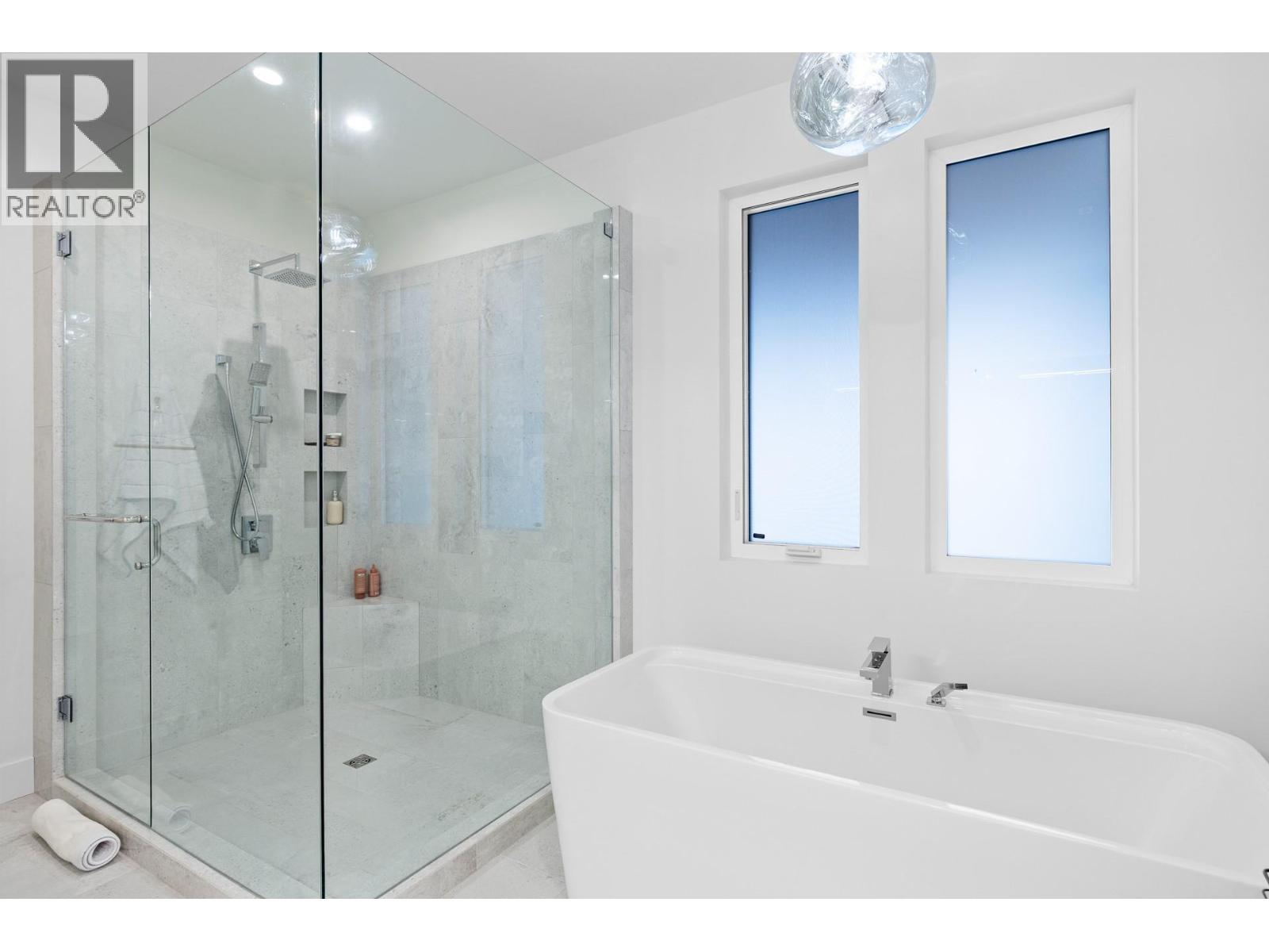 444 Sarsons Road, Kelowna, British Columbia  V1W 1C2 - Photo 32 - 10374873