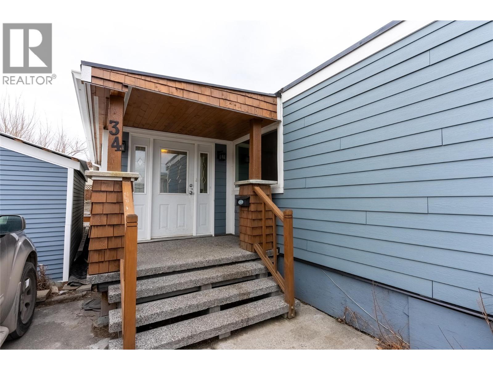34 Edward Street, Kamloops, British Columbia  V2B 4G1 - Photo 2 - 10374968