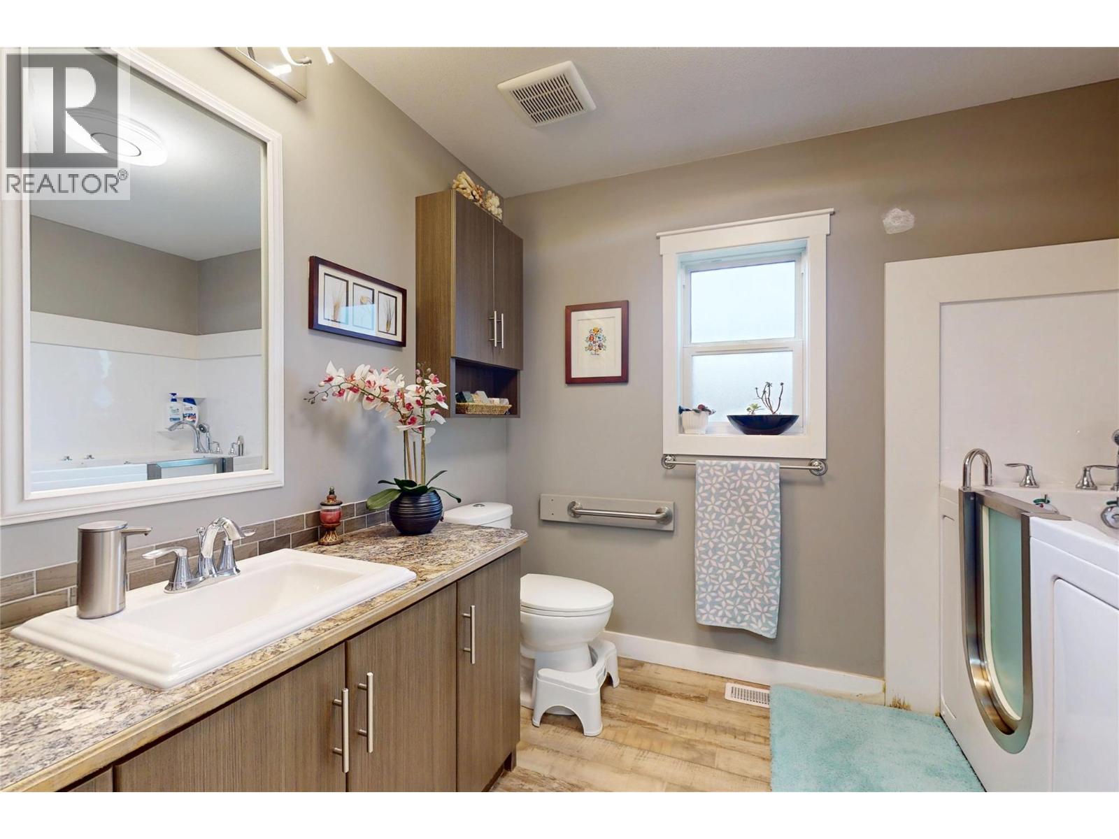 8945 Hwy 97n Unit# 69, Kelowna, British Columbia  V4V 1E8 - Photo 24 - 10373975