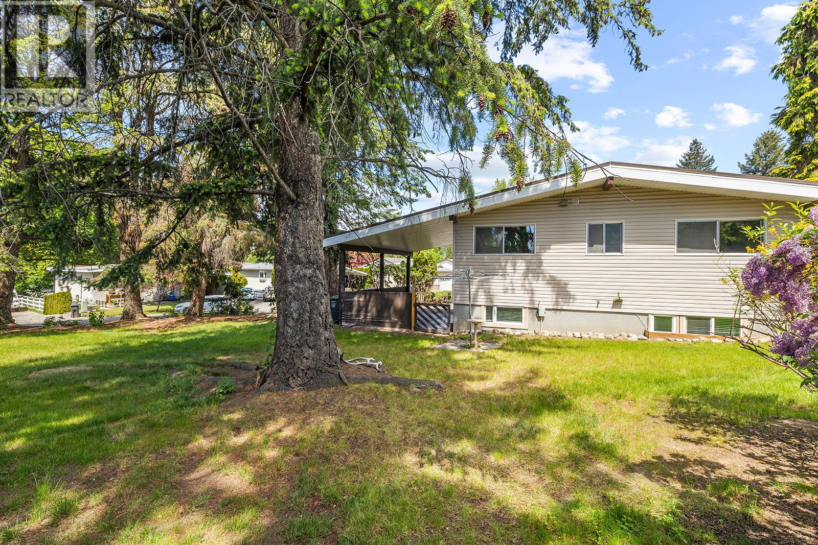 1745 Haug Avenue, Kelowna, British Columbia  V1Y 4M3 - Photo 30 - 10374853
