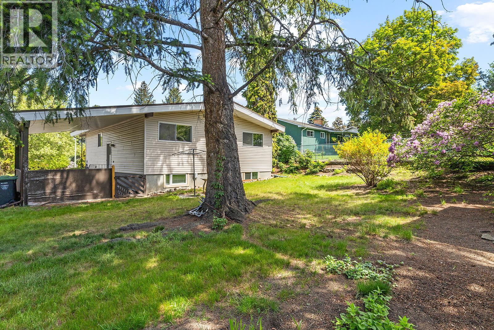 1745 Haug Avenue, Kelowna, British Columbia  V1Y 4M3 - Photo 32 - 10374853