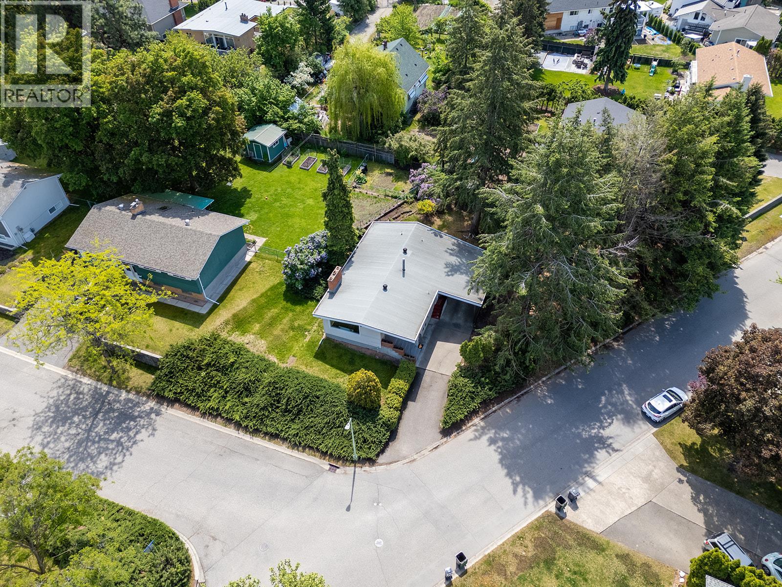 1745 Haug Avenue, Kelowna, British Columbia  V1Y 4M3 - Photo 34 - 10374853