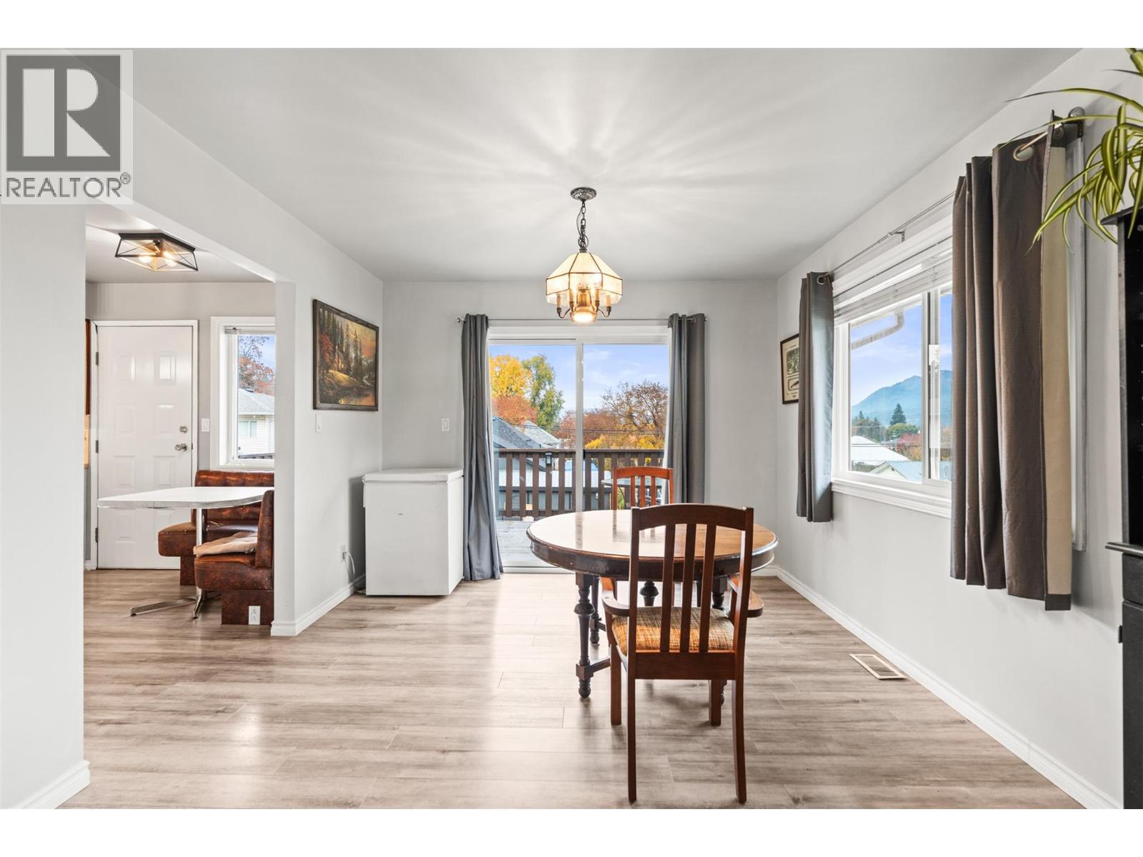 721 Granville Avenue, Enderby, British Columbia  V0E 1V0 - Photo 11 - 10375285