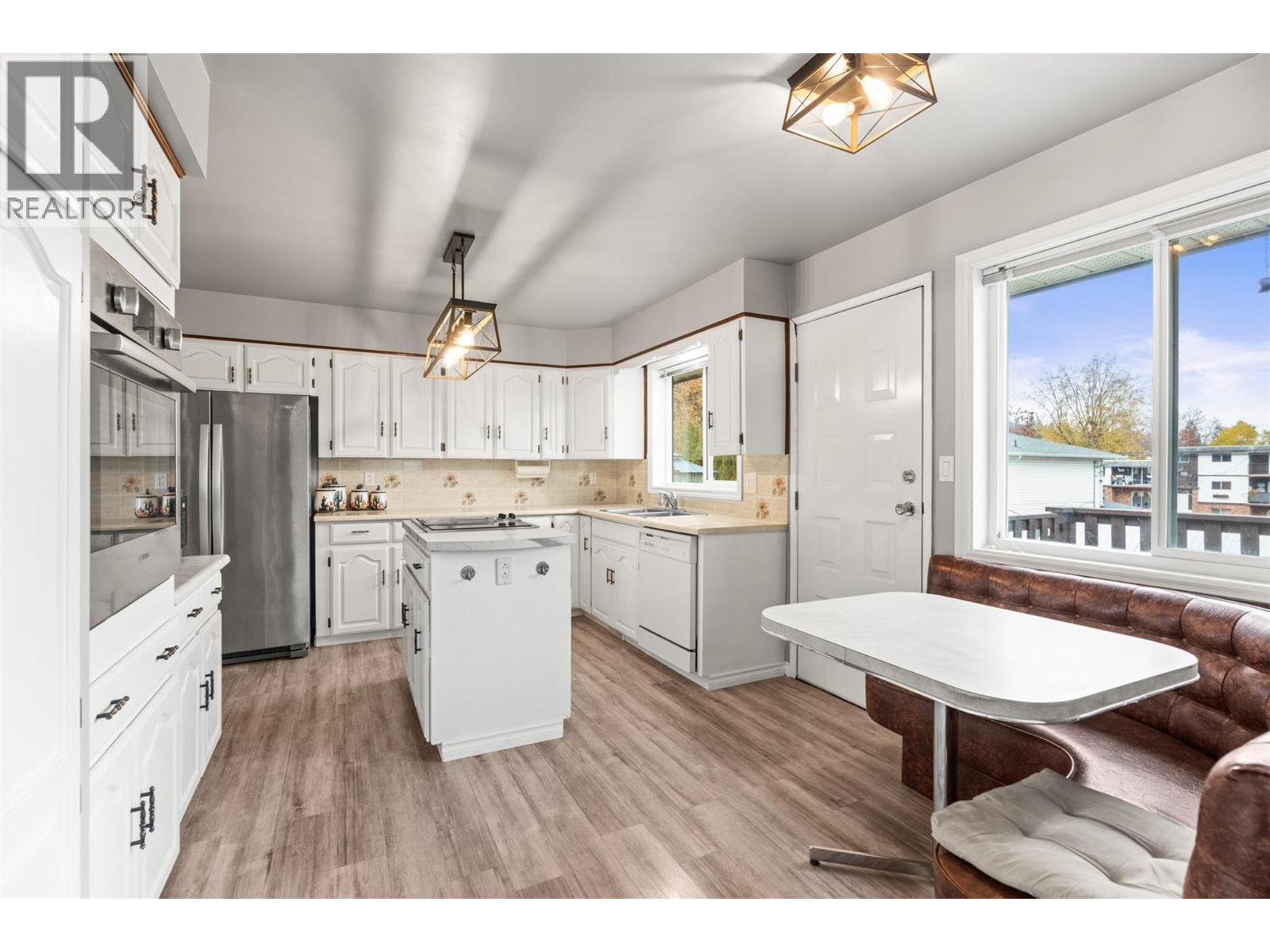 721 Granville Avenue, Enderby, British Columbia  V0E 1V0 - Photo 9 - 10375285