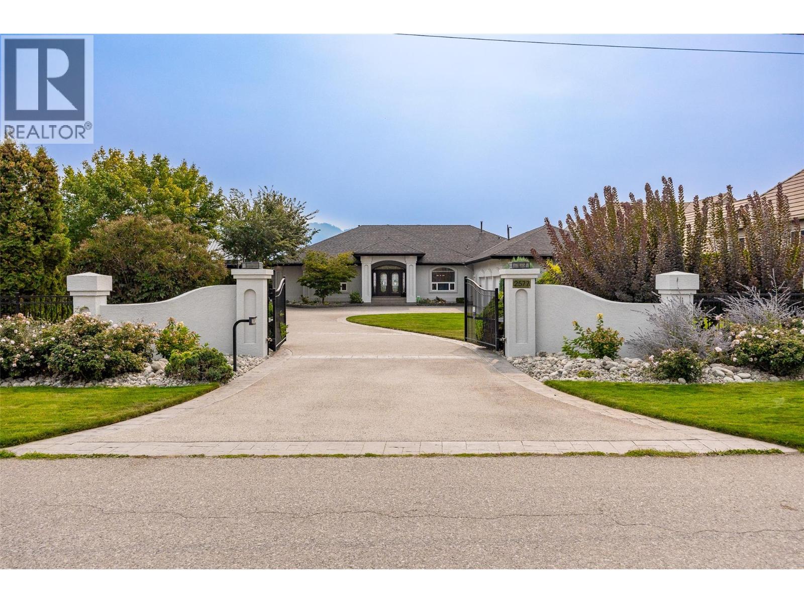 2577 Whitworth Road, West Kelowna, British Columbia  V4T 2K5 - Photo 5 - 10374793