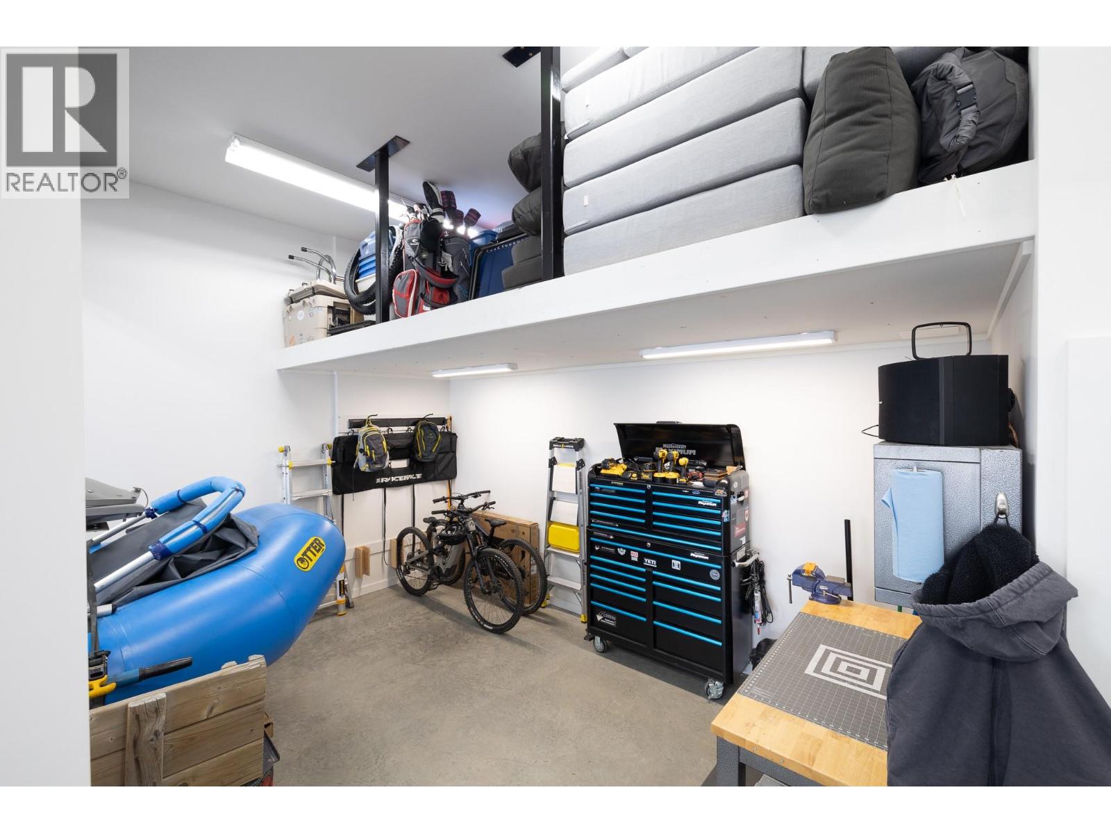 864 Antler Ridge Road, Windermere, British Columbia  V0A 1K3 - Photo 47 - 10375348