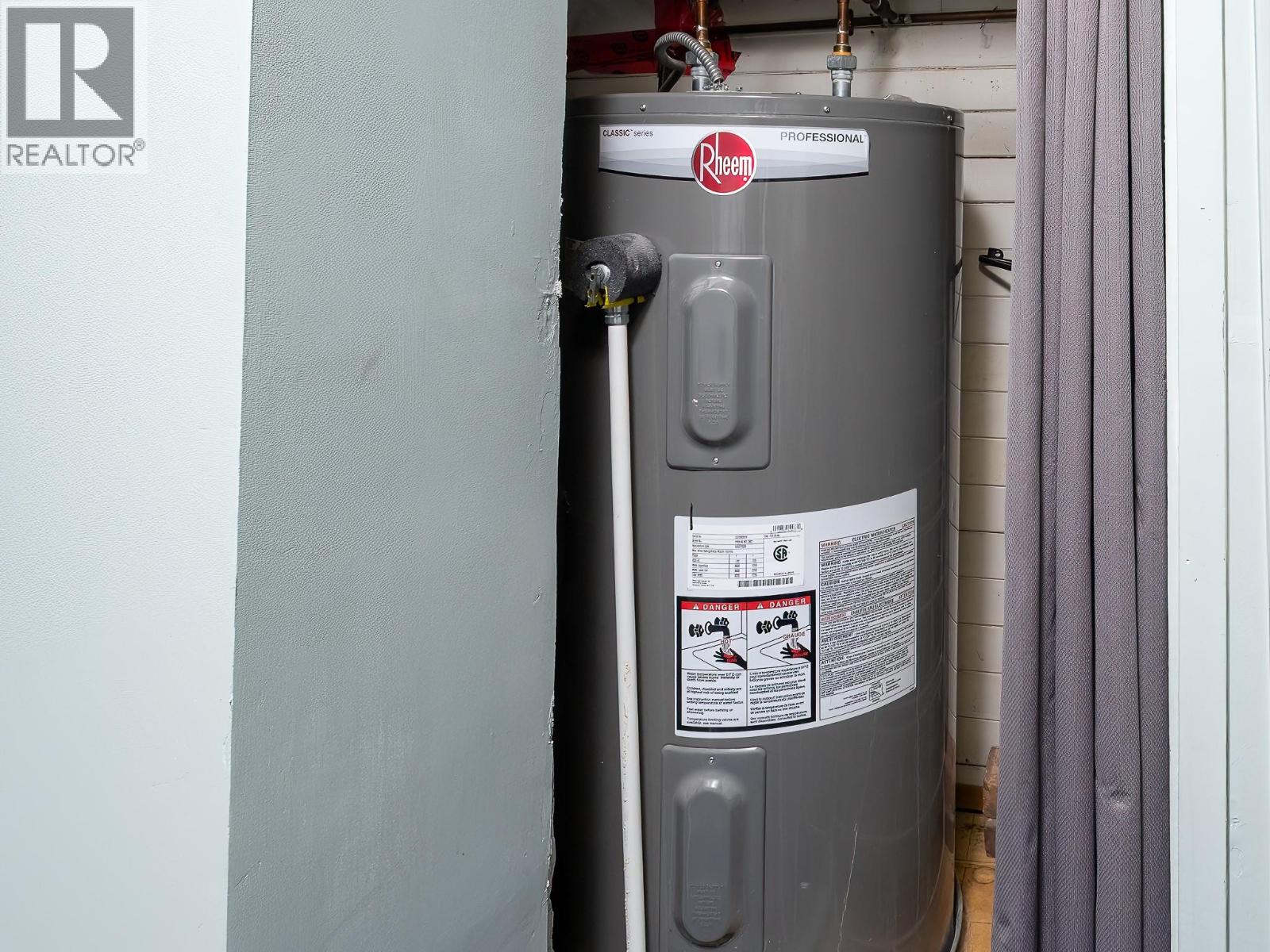 792 Rossland Avenue, Trail, British Columbia  V1R 3N3 - Photo 33 - 10367134