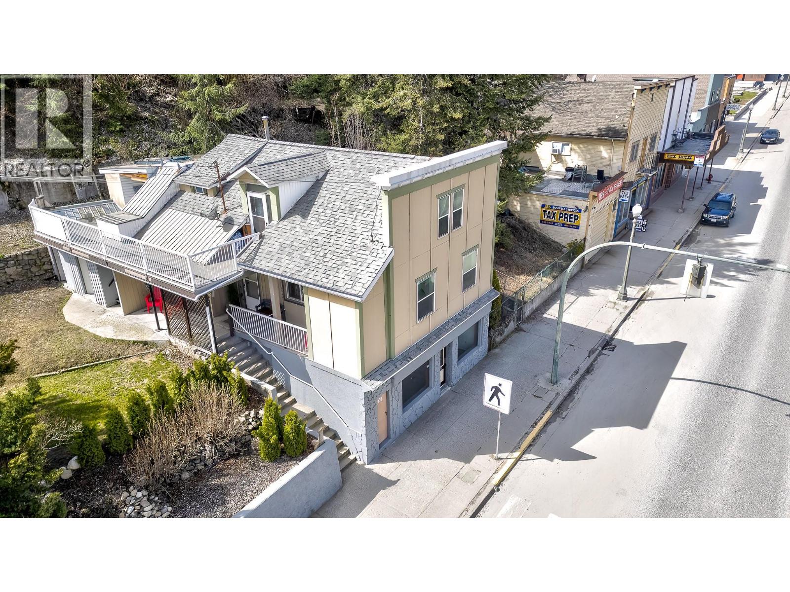 792 Rossland Avenue, Trail, British Columbia  V1R 3N3 - Photo 36 - 10367134