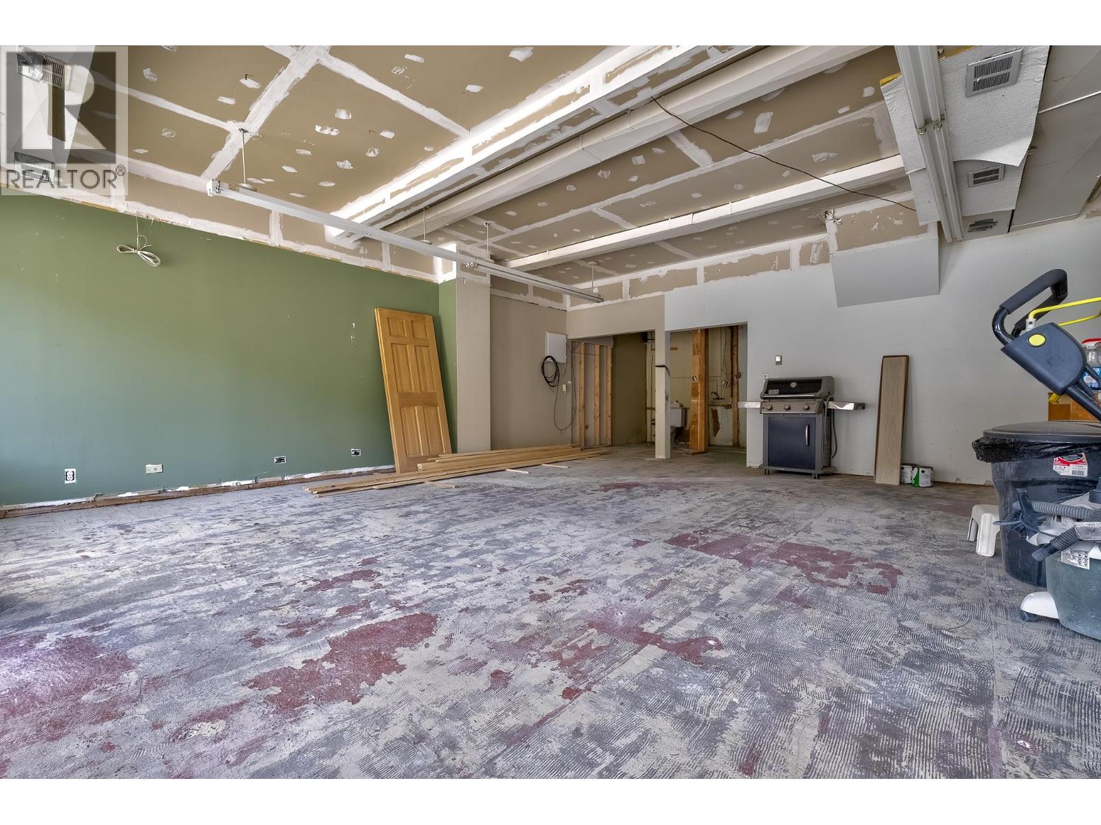 792 Rossland Avenue, Trail, British Columbia  V1R 3N3 - Photo 42 - 10367134