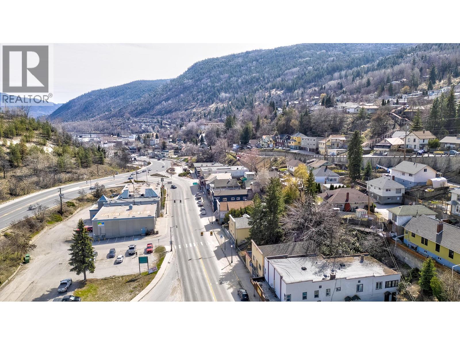 792 Rossland Avenue, Trail, British Columbia  V1R 3N3 - Photo 59 - 10367134