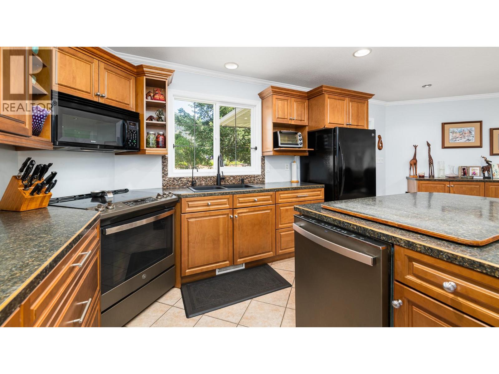 1506 1st Avenue Nw, Creston, British Columbia  V0B 1G6 - Photo 26 - 10375158