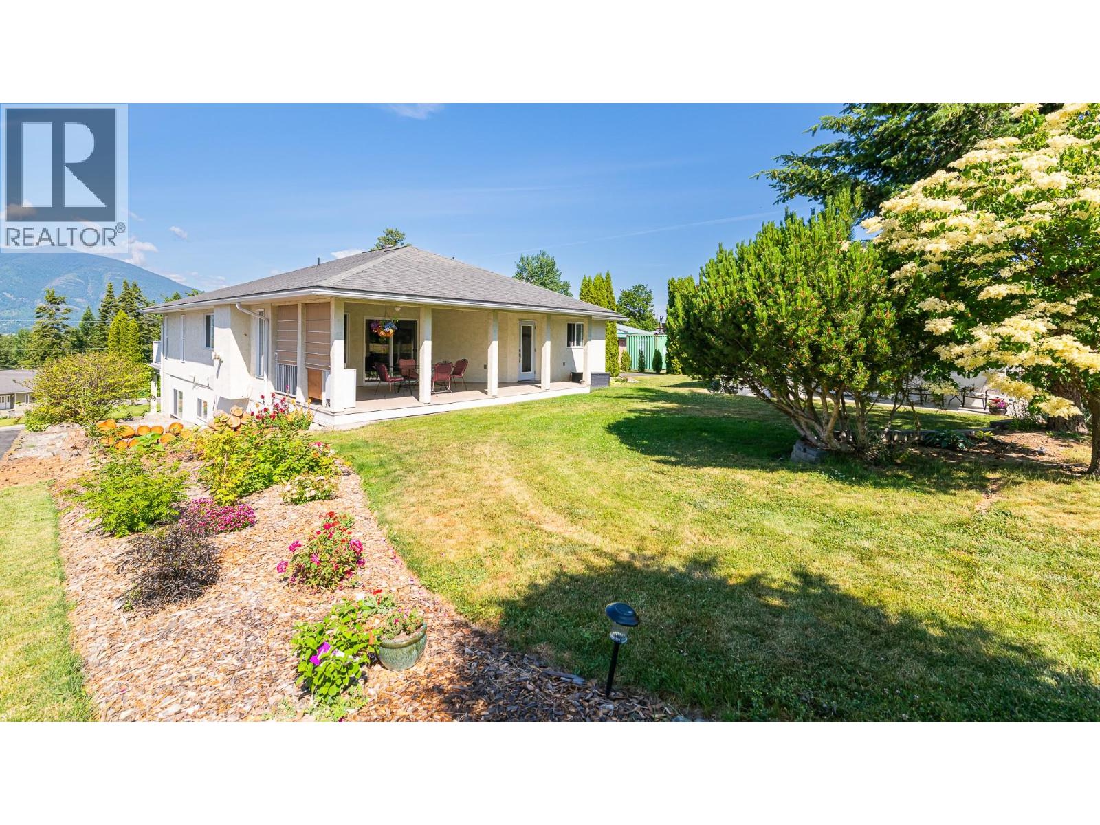 1506 1st Avenue Nw, Creston, British Columbia  V0B 1G6 - Photo 43 - 10375158