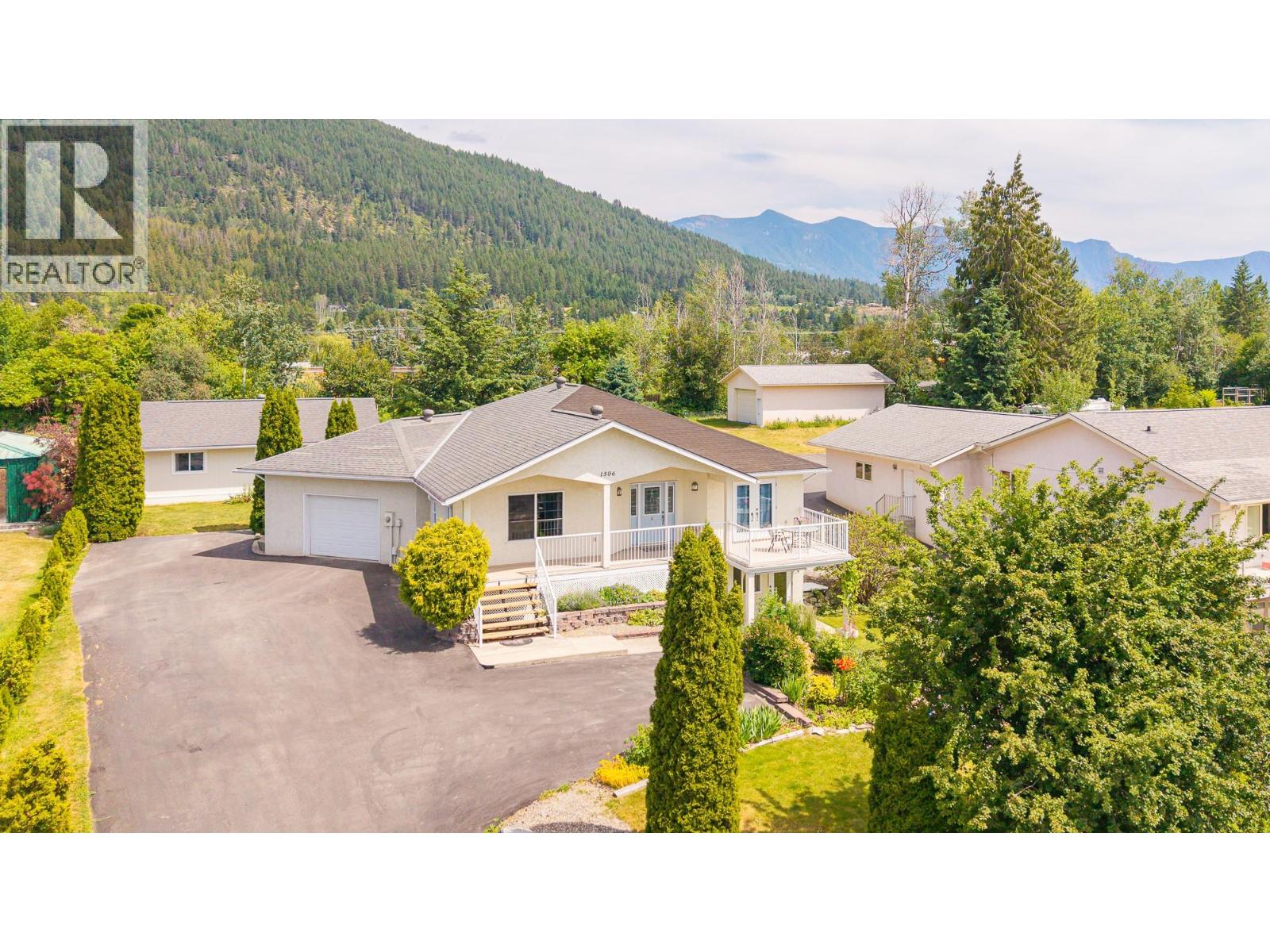 1506 1st Avenue Nw, Creston, British Columbia  V0B 1G6 - Photo 63 - 10375158