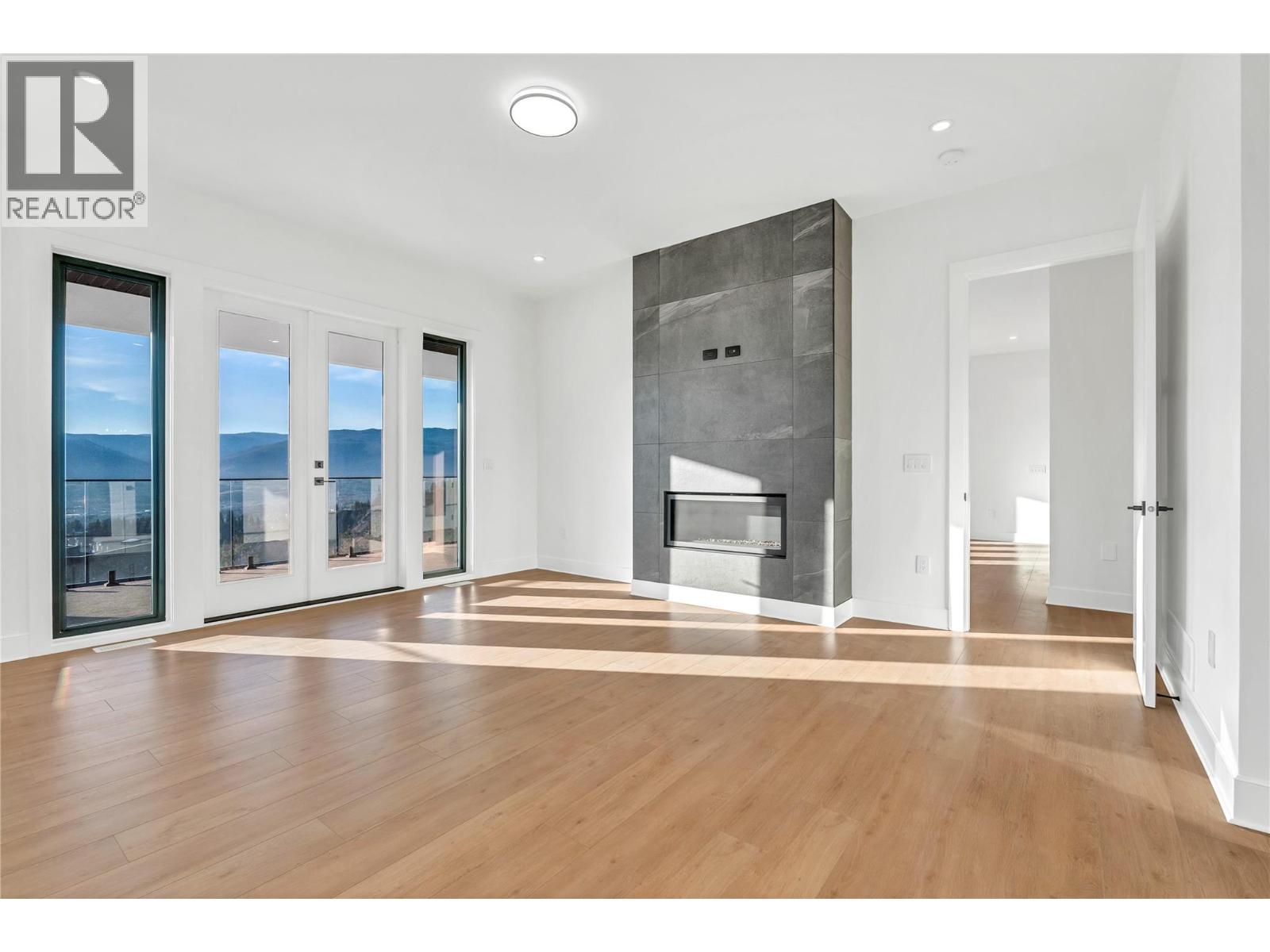 1077 Antler Drive, Penticton, British Columbia  V2A 9G6 - Photo 10 - 10375019