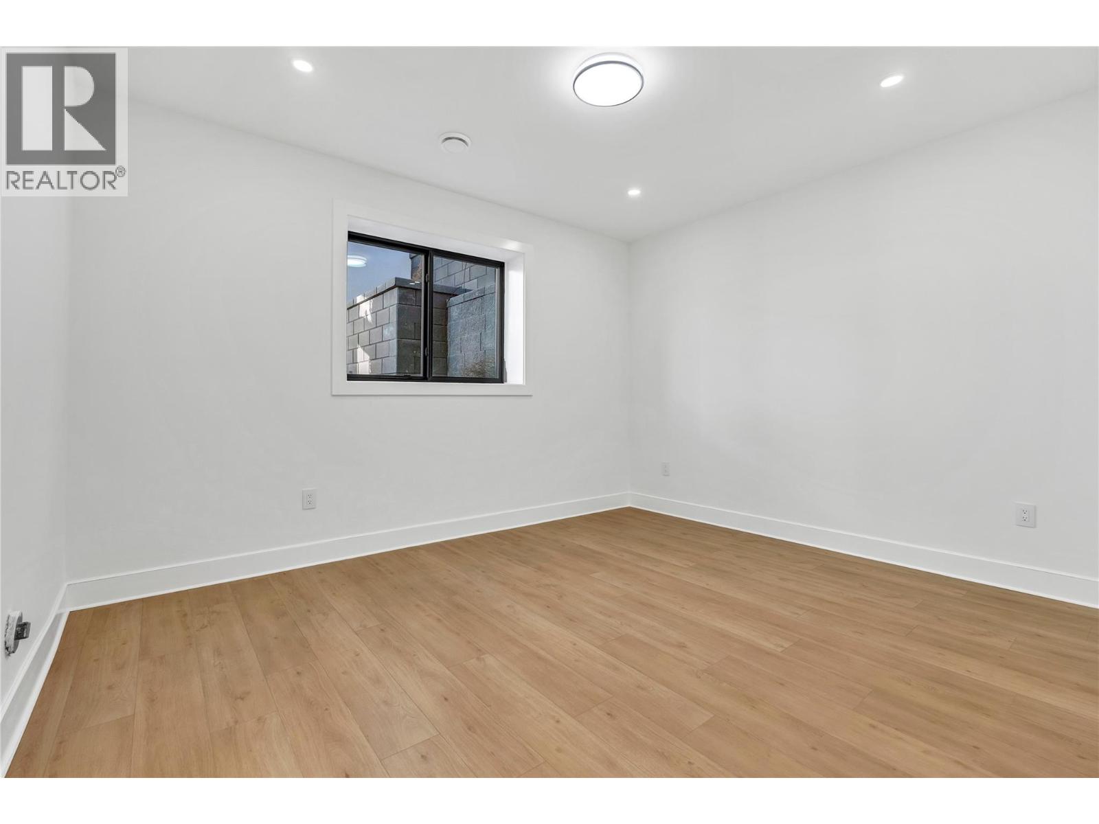 1077 Antler Drive, Penticton, British Columbia  V2A 9G6 - Photo 34 - 10375019