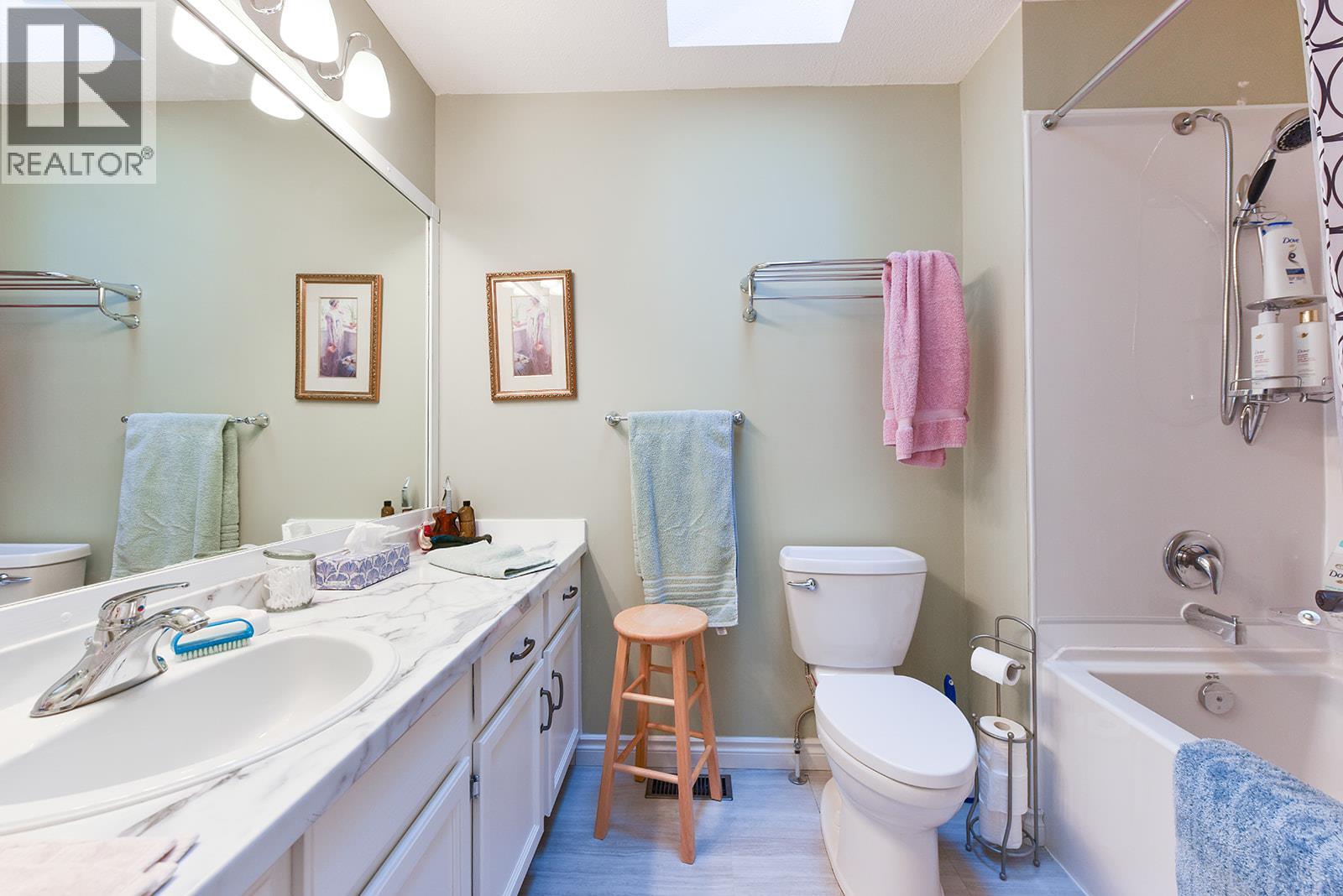 29 Kingfisher Drive, Penticton, British Columbia  V2A 8K6 - Photo 19 - 10375363