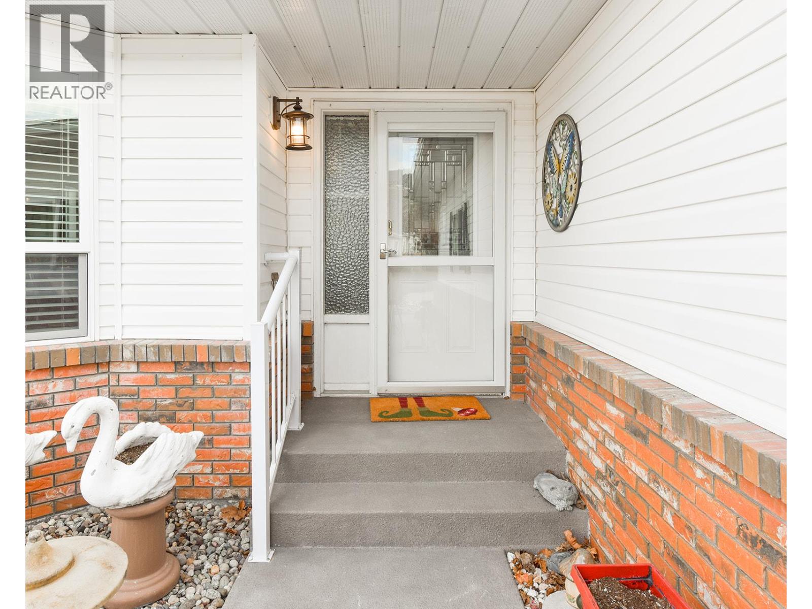 29 Kingfisher Drive, Penticton, British Columbia  V2A 8K6 - Photo 2 - 10375363