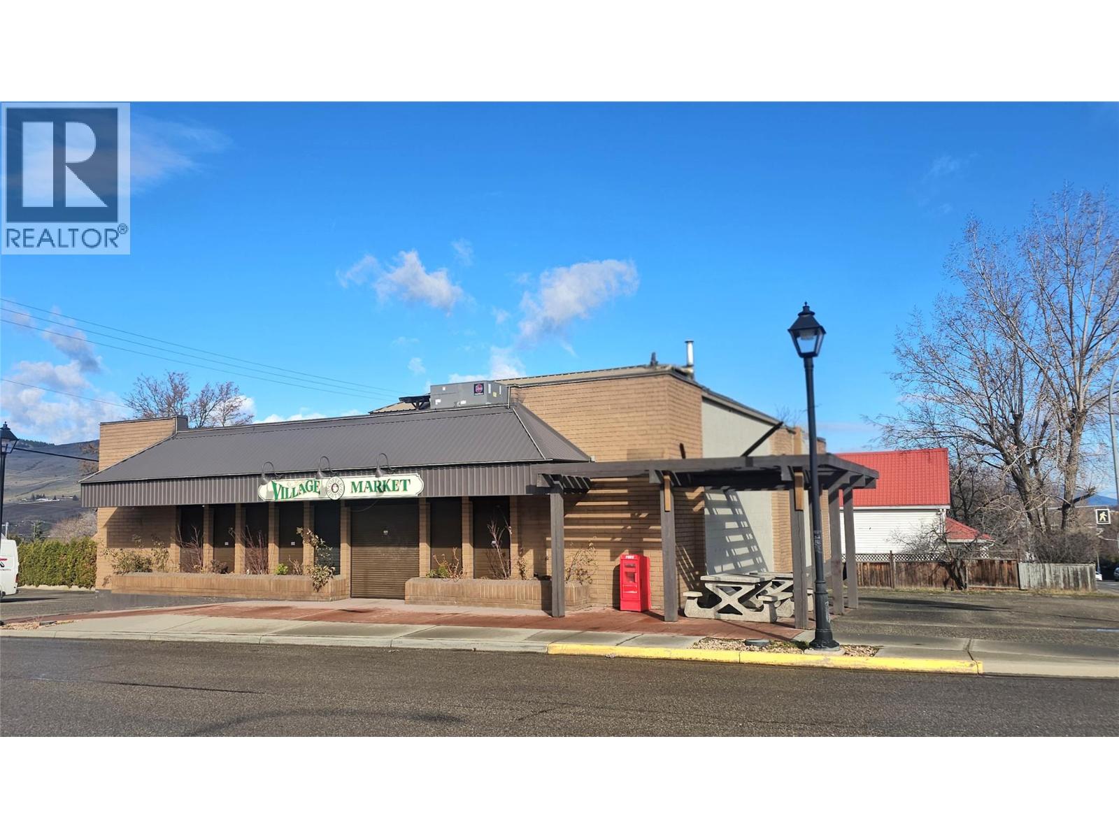 1900 32nd Street, Vernon, British Columbia  V1T 5K8 - Photo 1 - 10375355