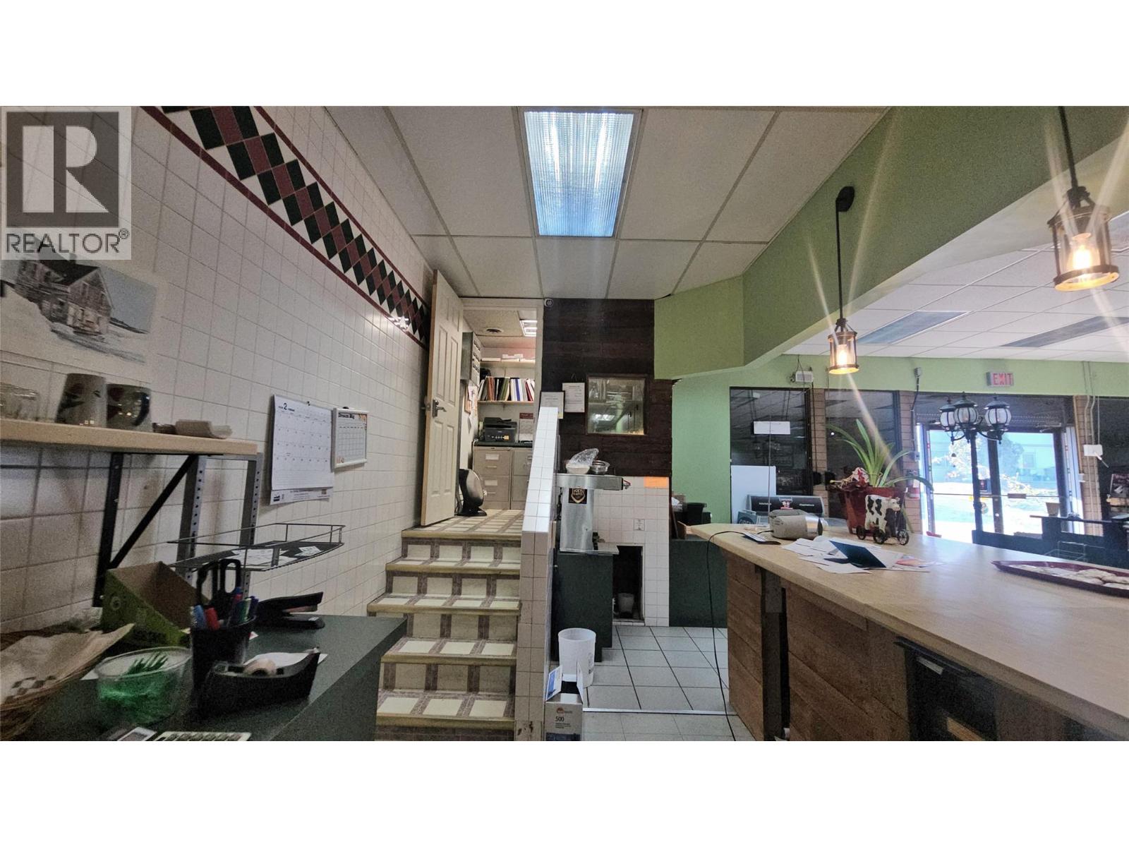 1900 32nd Street, Vernon, British Columbia  V1T 5K8 - Photo 16 - 10375355