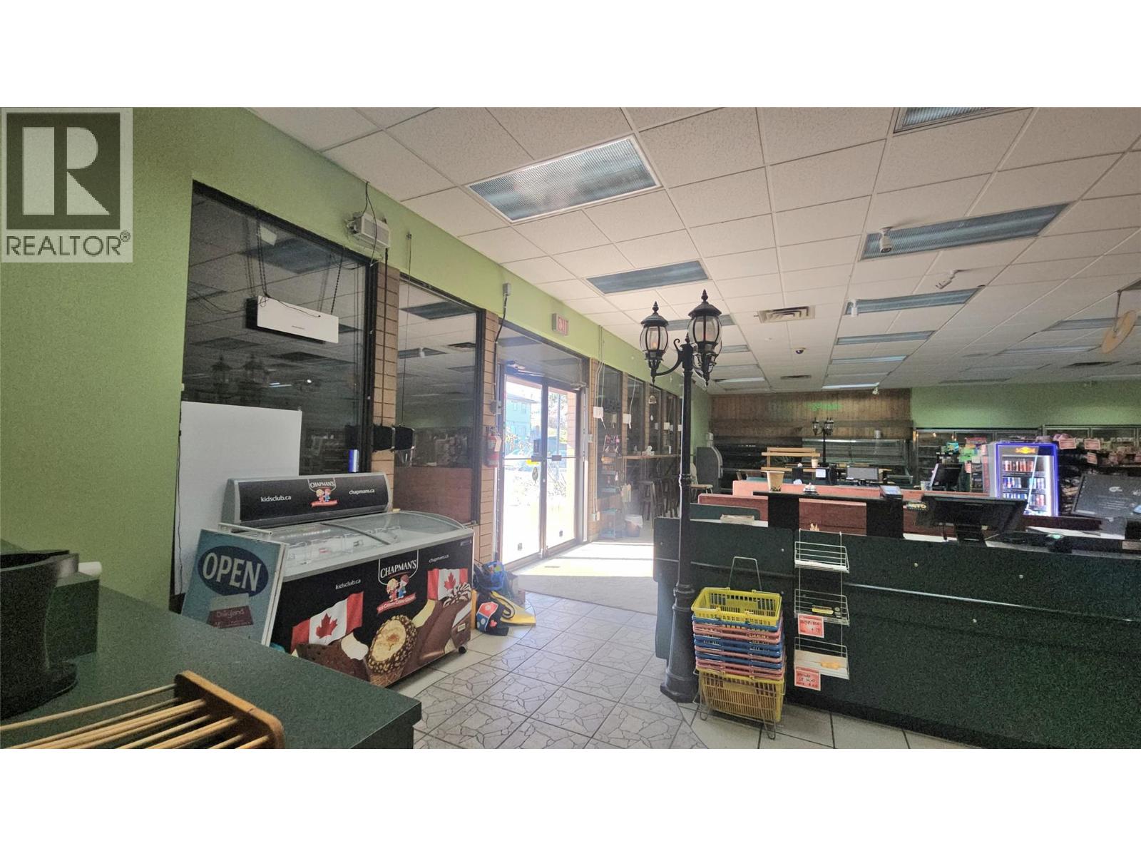 1900 32nd Street, Vernon, British Columbia  V1T 5K8 - Photo 18 - 10375355