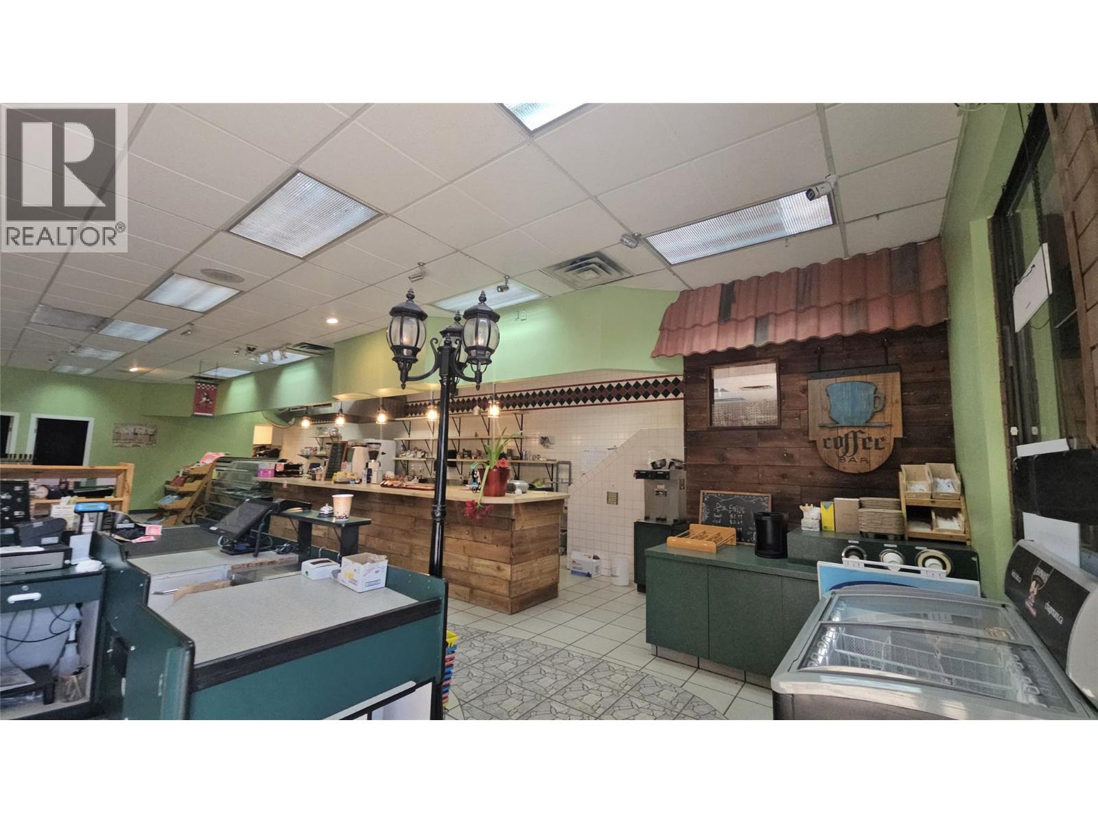 1900 32nd Street, Vernon, British Columbia  V1T 5K8 - Photo 22 - 10375355