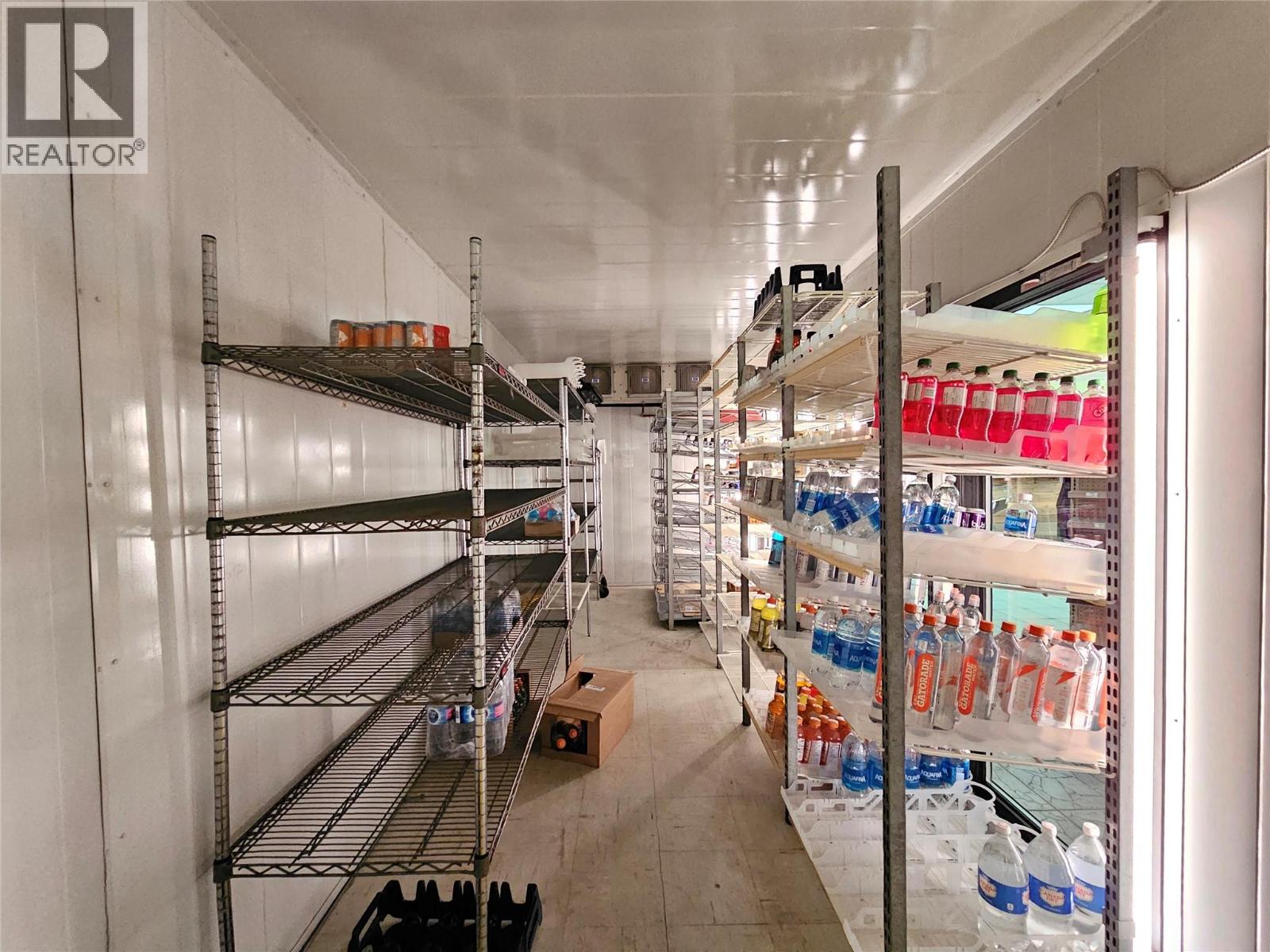 1900 32nd Street, Vernon, British Columbia  V1T 5K8 - Photo 32 - 10375355