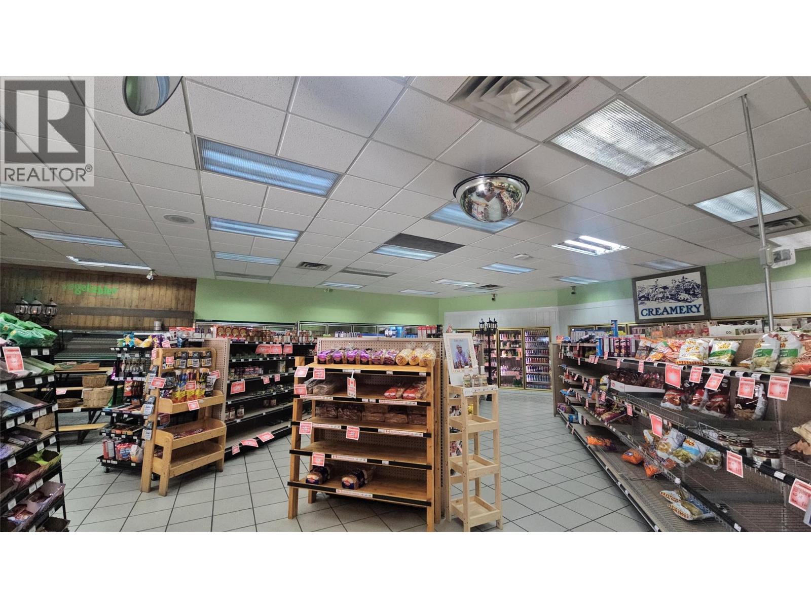 1900 32nd Street, Vernon, British Columbia  V1T 5K8 - Photo 36 - 10375355